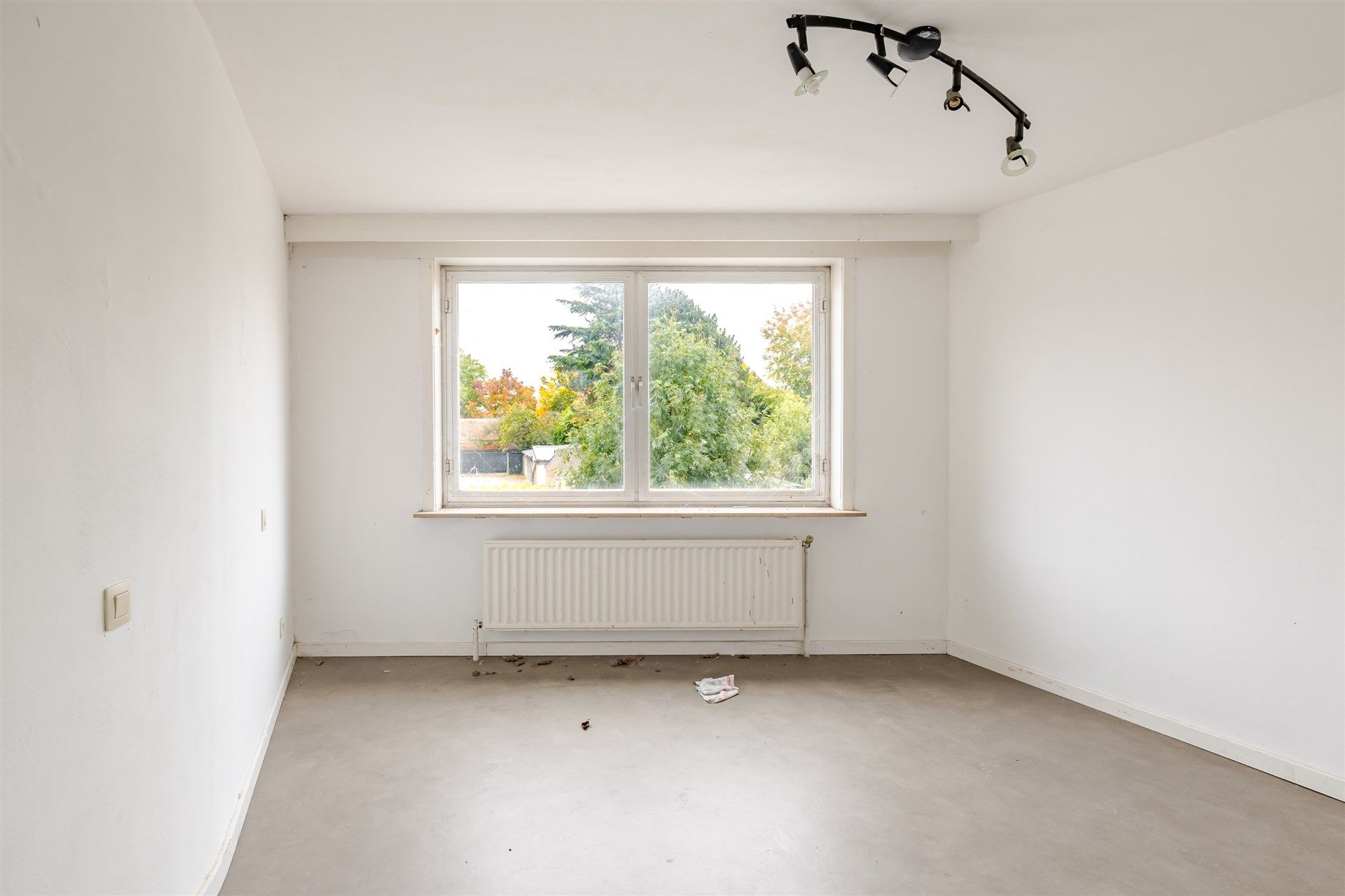 Opbrengsteigendom bestaande uit 2 appartementen + 2 gelijkvloerse autostaanplaatsen foto 9