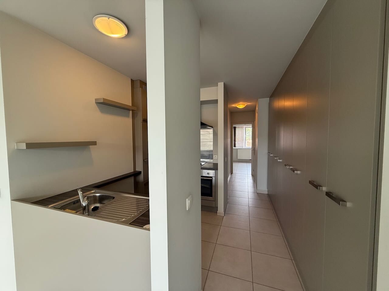 Gezellig 1-slaapkamerappartement foto {{pictureIndex}}