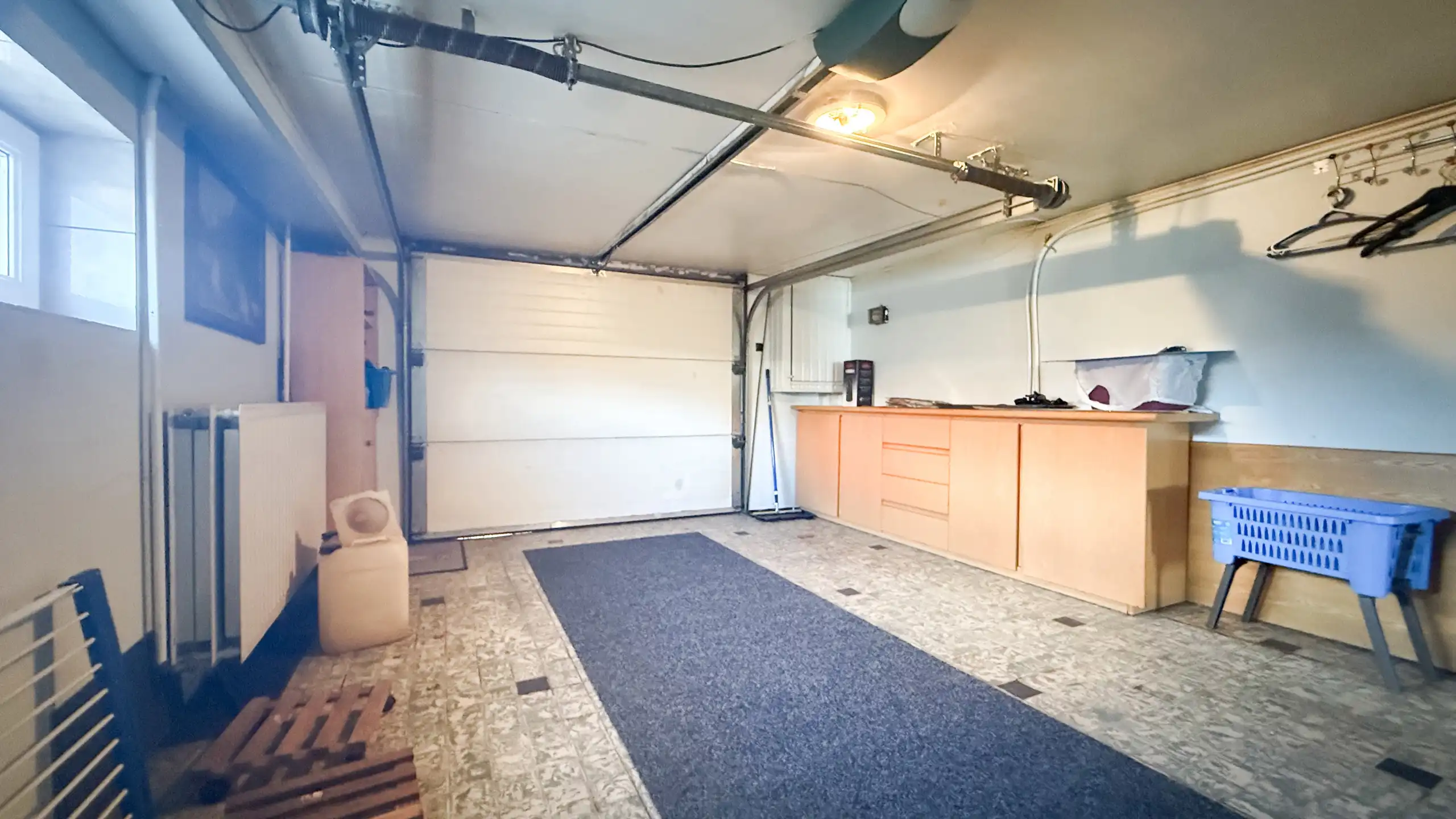 Ruime woning met 4 SLPK op een toplocatie! foto 17