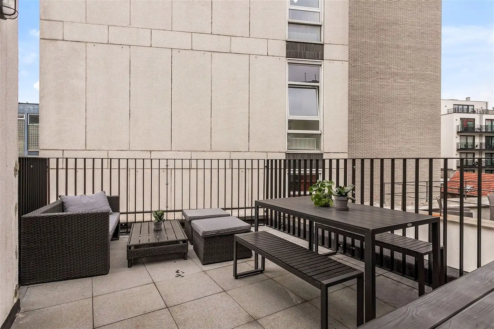 FURNISHED 1 BEDROOM CITY APARMTENT! foto 17