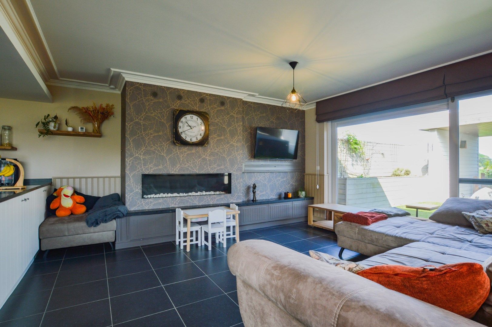 Ruime gezinswoning op een perceel van 1.131m² foto 8