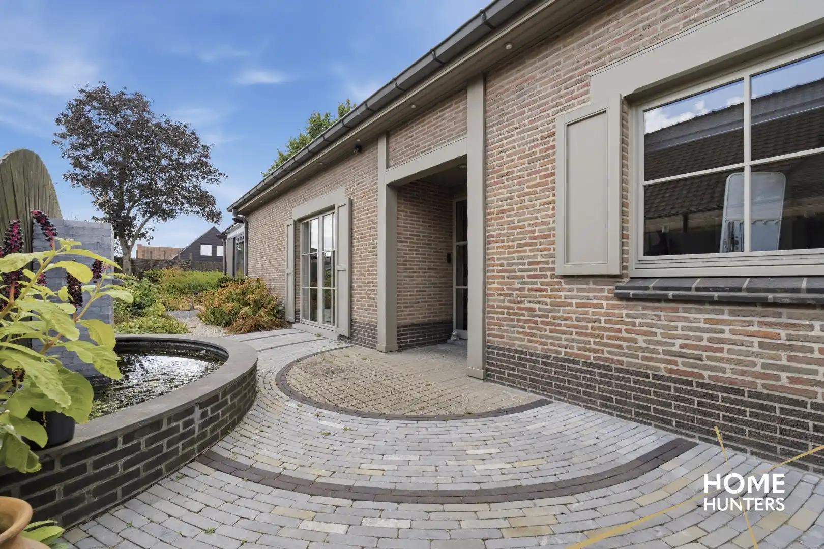 Alleenstaande woning met prachtige tuin en tal van extra troeven in een rustige wijk te Wervik foto 14
