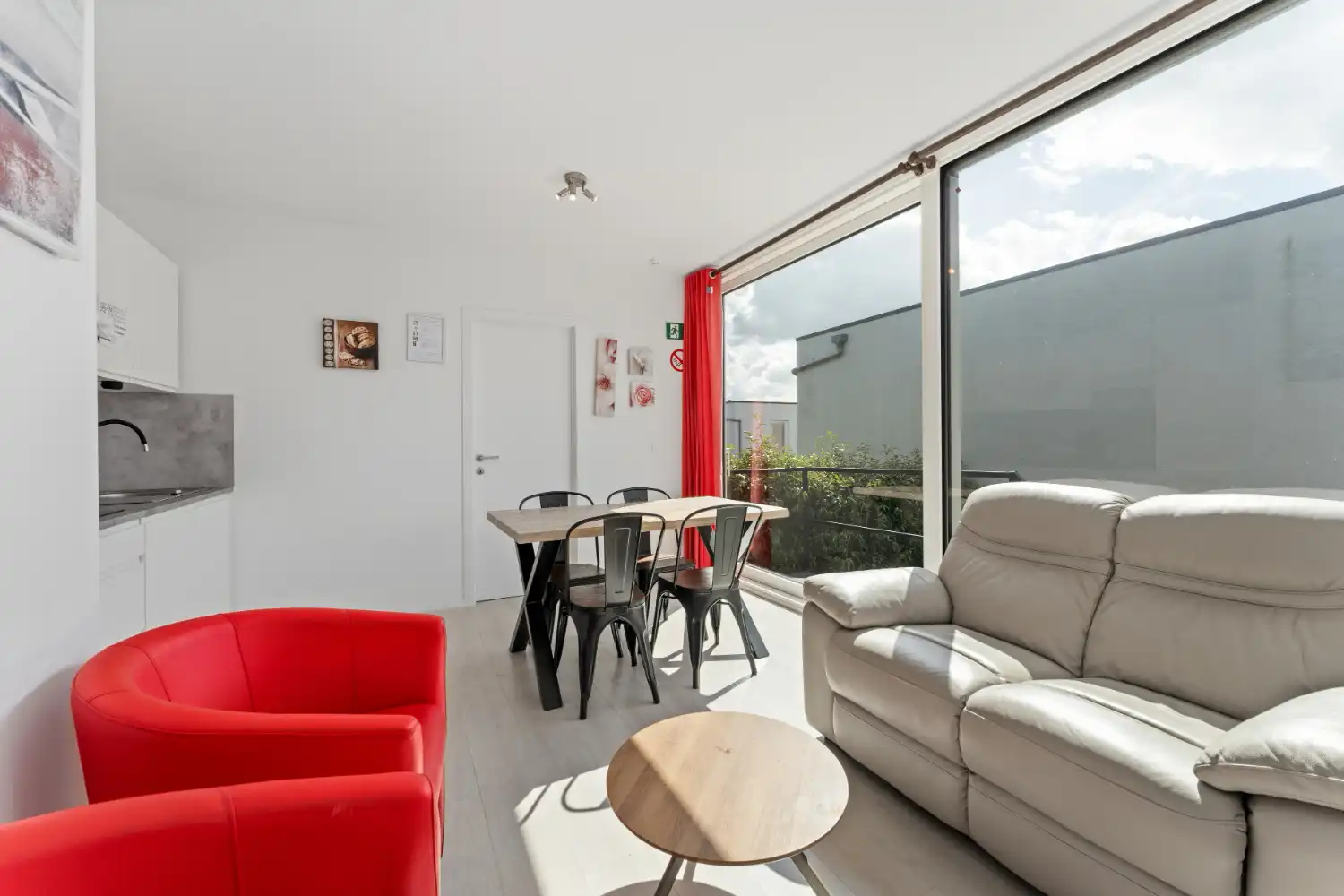 Vakantiewoning op boogscheut van het strand van Bredene foto 5