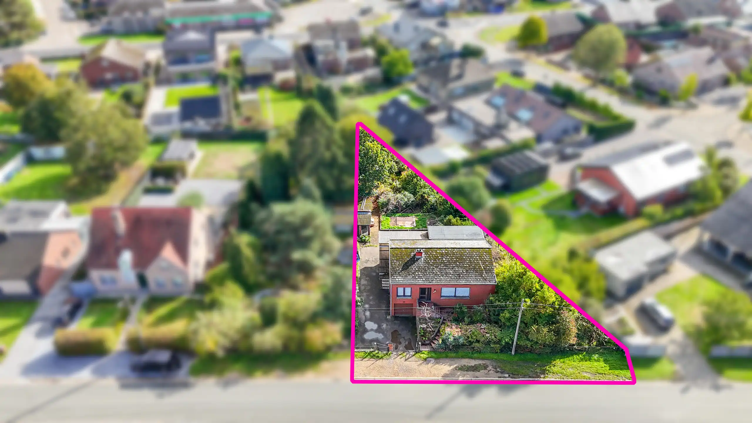 Ruime vrijstaande woning op 709 m² met veel potentieel! foto 43
