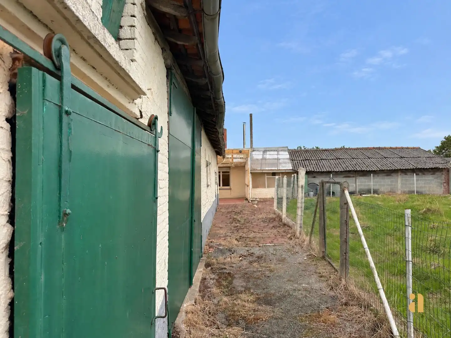 Rustig gelegen hoeve met weids landelijk uitzicht foto 27