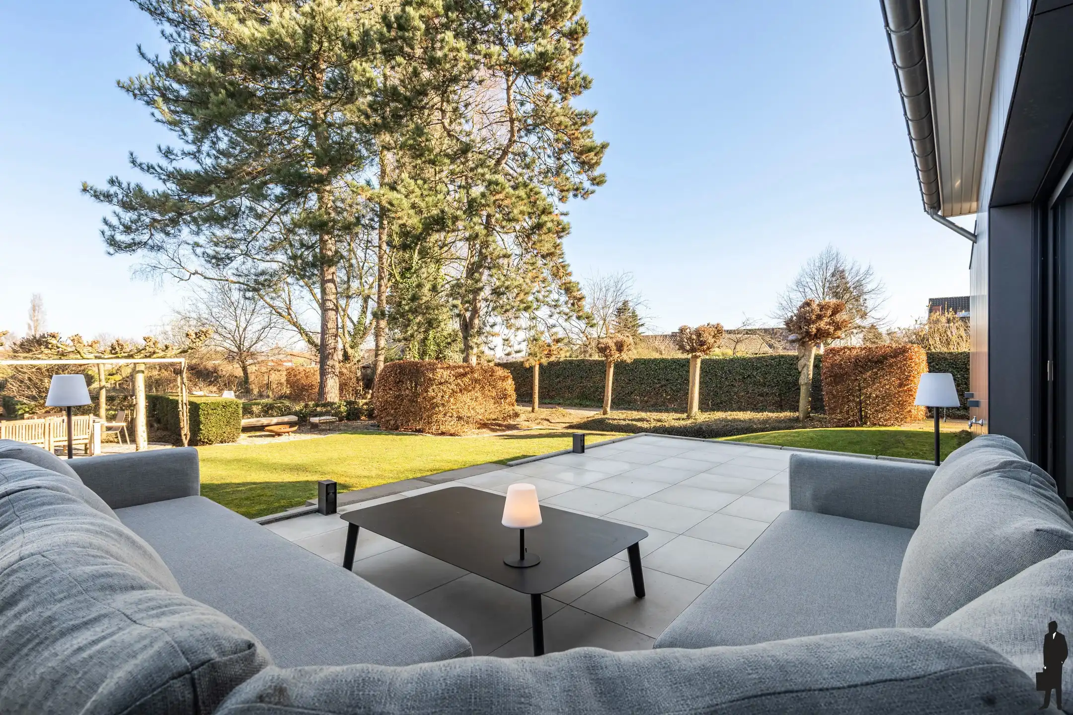 Charmante gerenoveerde villa op perceel van 1.389 m² foto 20