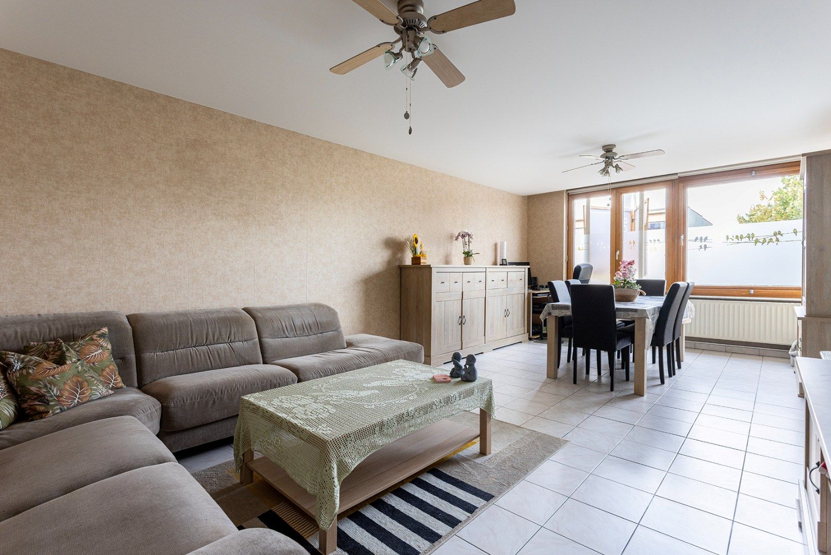Energiezuinig gerenoveerd 2-slaapkamer appartement (2v) met terras!  foto 6