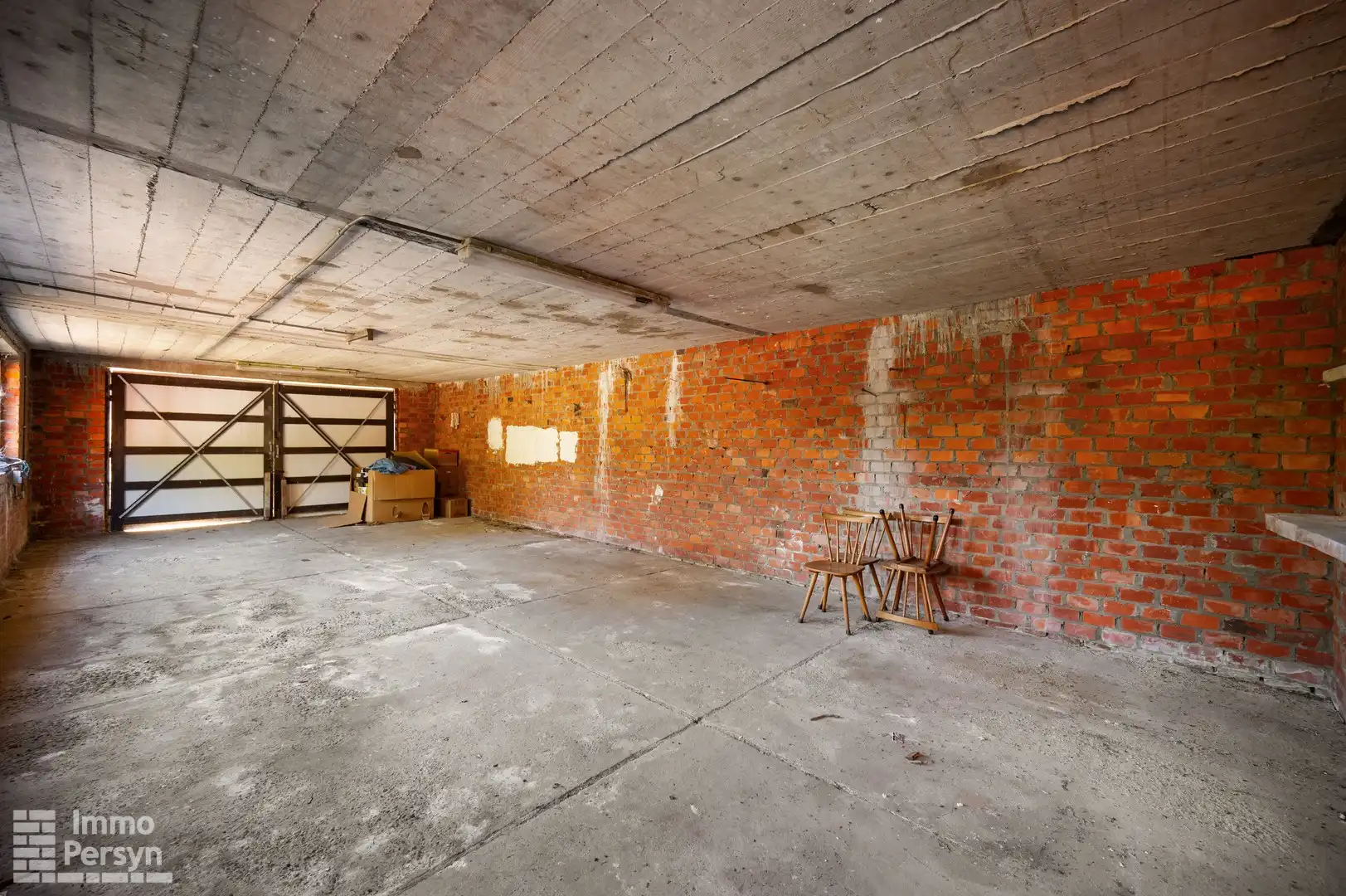Woning met loods op een commerciële ligging foto 28