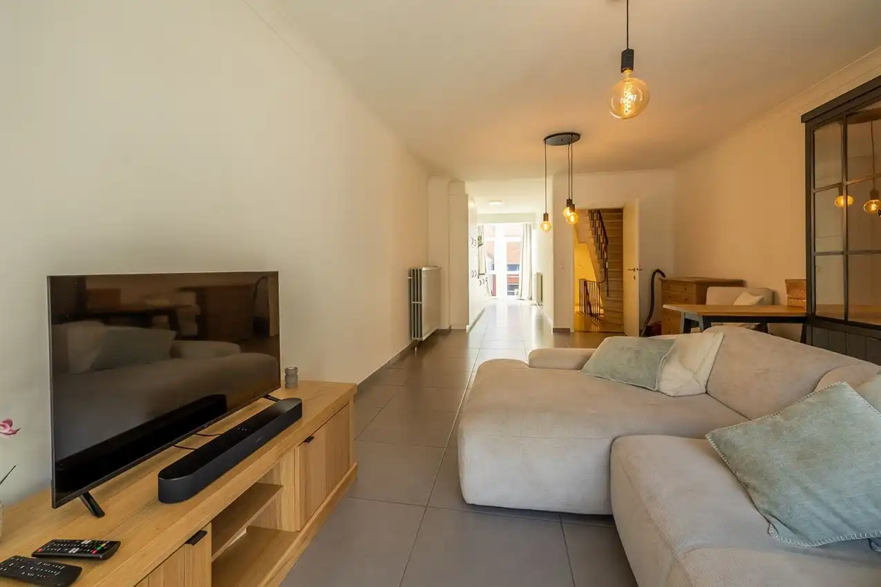 3 slpk., 2 garages, groot terras, nabij station, label C foto 2