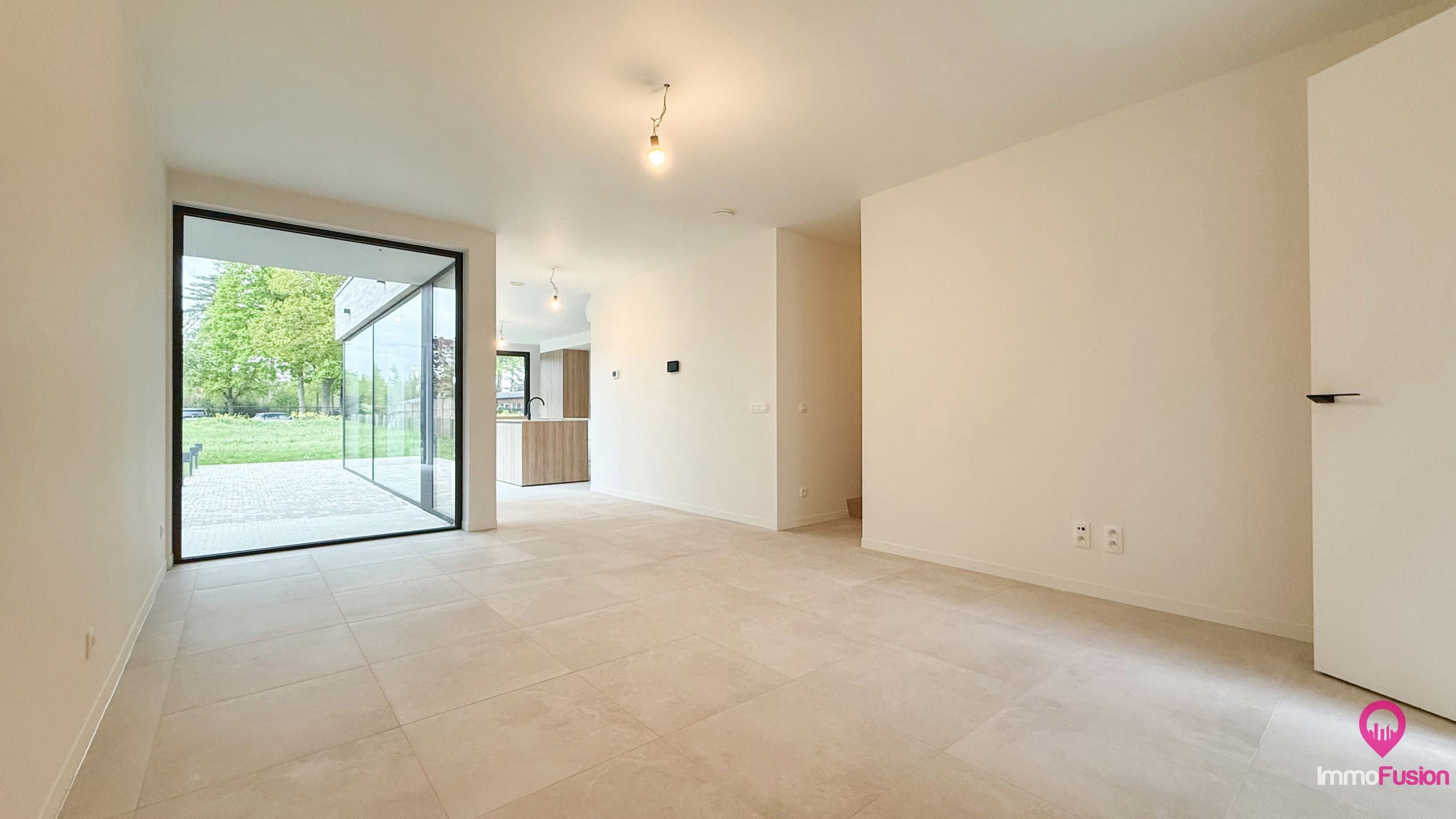Prachtige, energiezuinige woning met 3 slaapkamers! foto 2