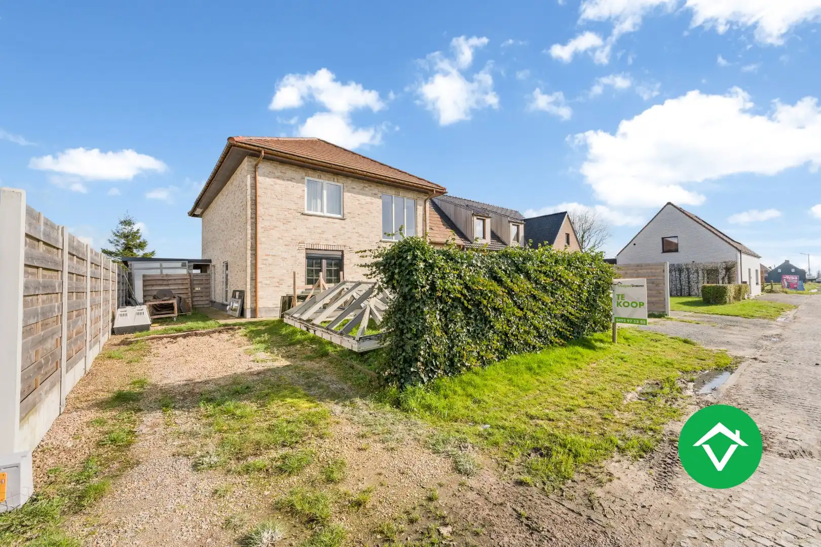 Woning met 4 slaapkamers en tuin te Torhout foto 2