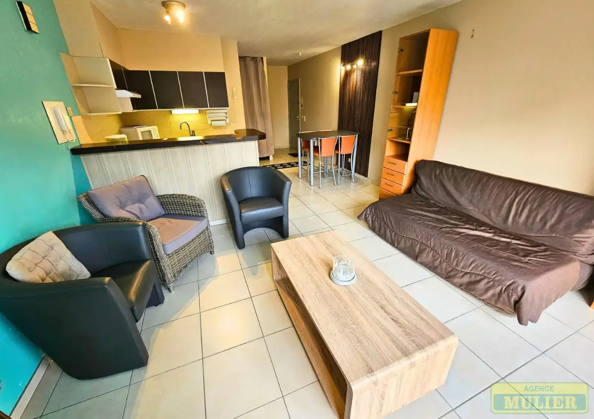 APPARTEMENT MET UNIEKE LIGGING AAN ZEE TE KOOP IN DE PANNE foto 5