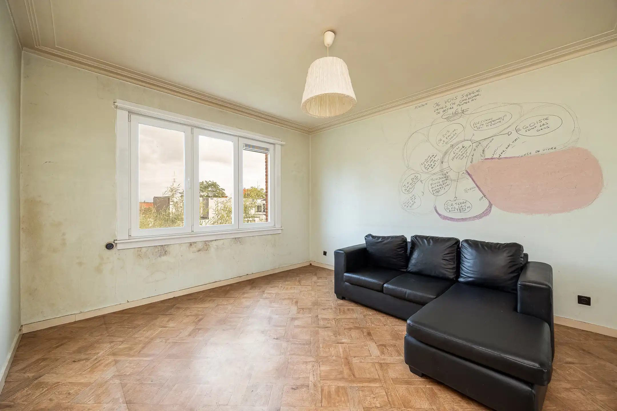 te renoveren appartement met 2 slaapkamers  foto 20
