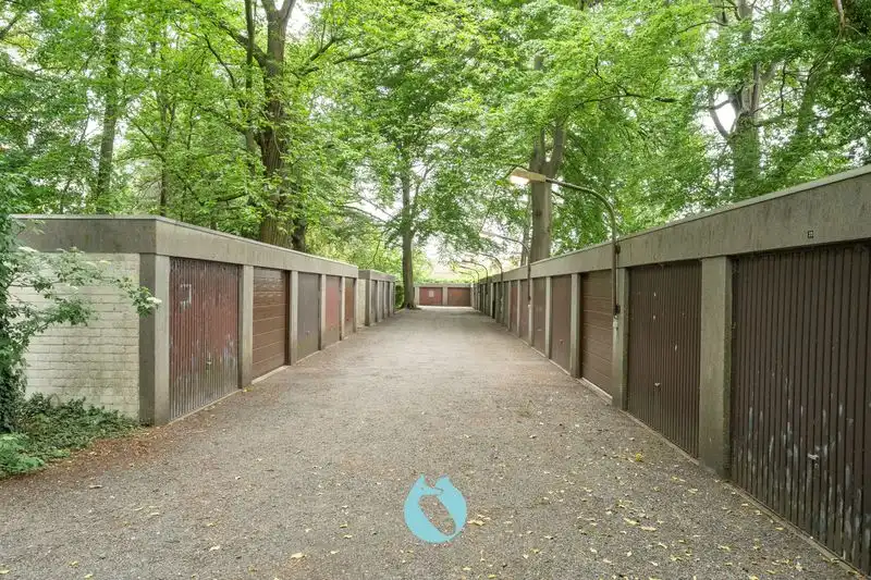 Garagebox in domein Elsopark foto {{pictureIndex}}