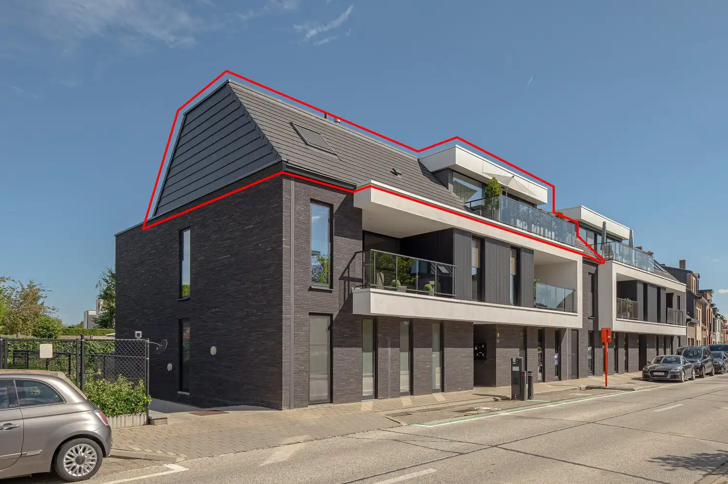 TE KOOP | Prachtige penthouse in Berlaar foto 2