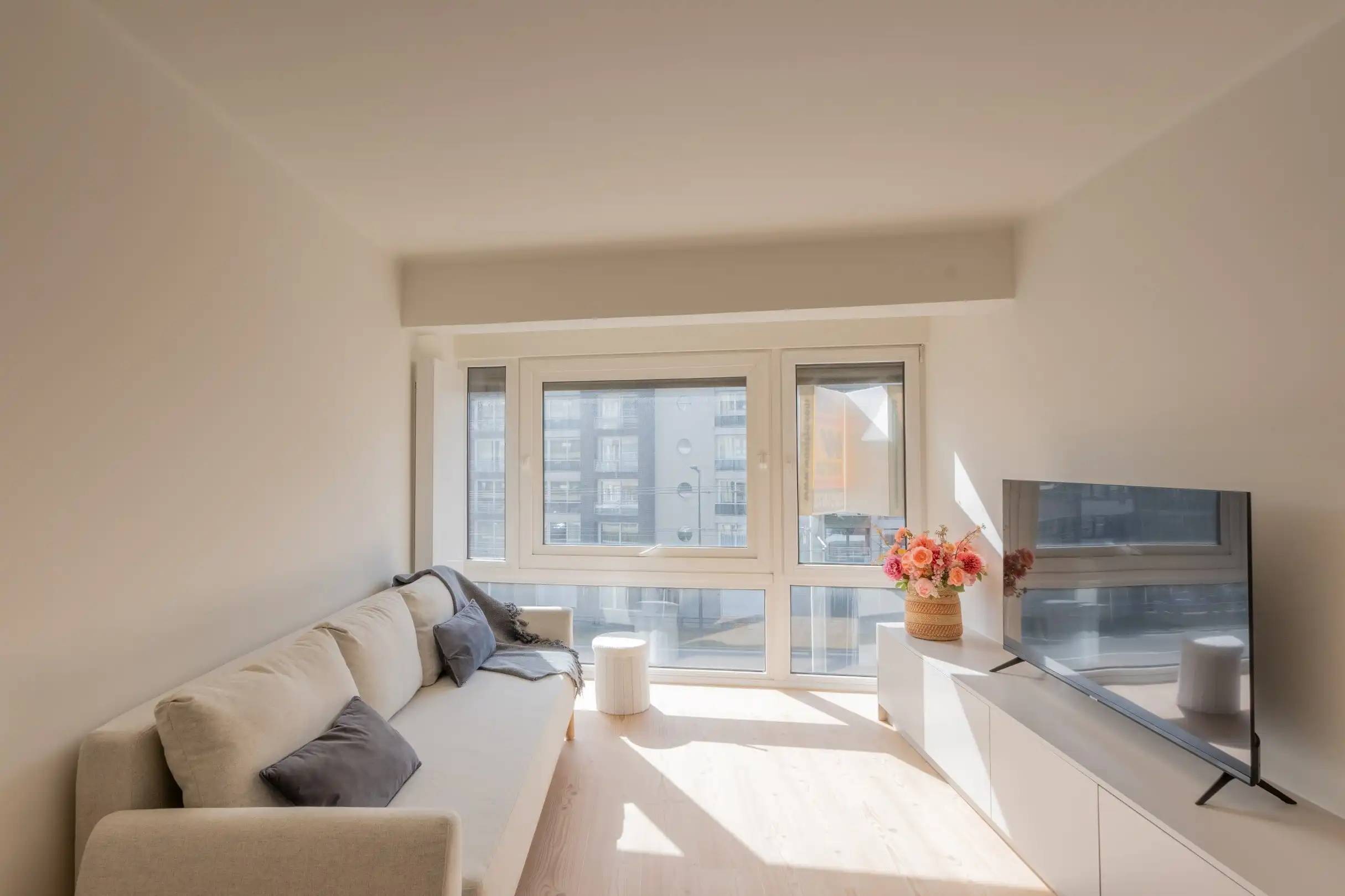 Mooi vernieuwde studio op een uitstekende locatie te Heist foto 11