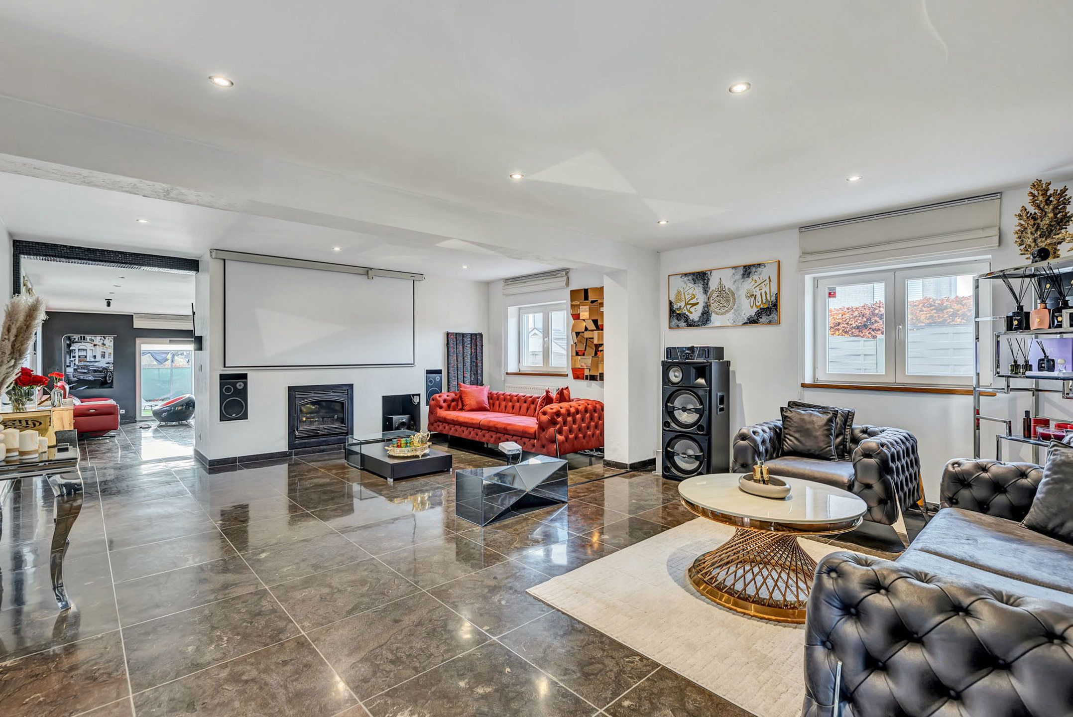 Gerenoveerde woning op strategische locatie met 5 slaapkamers foto 4