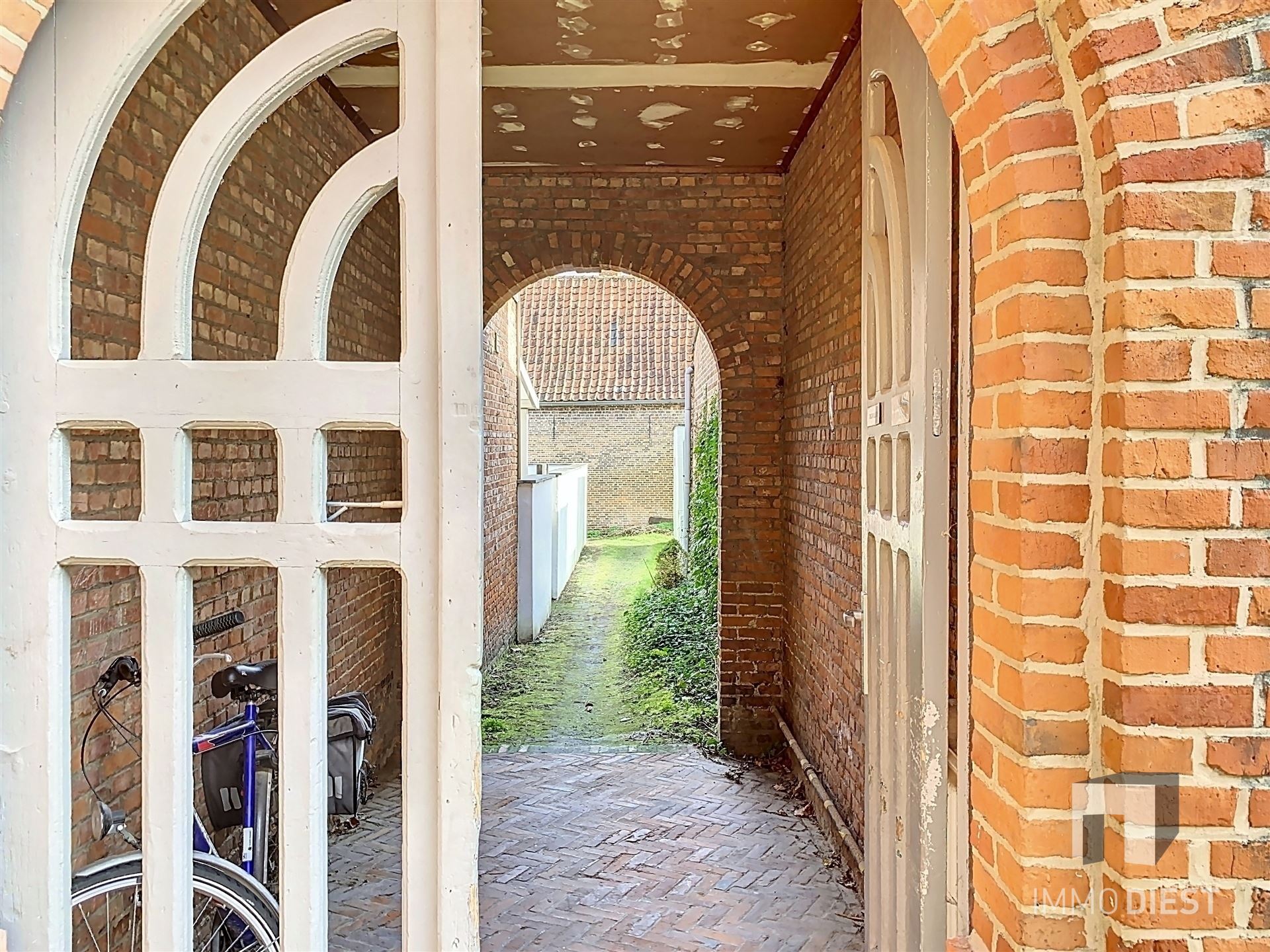 Toffe woning met 2 slpks en tuin nabij het begijnhof foto 21
