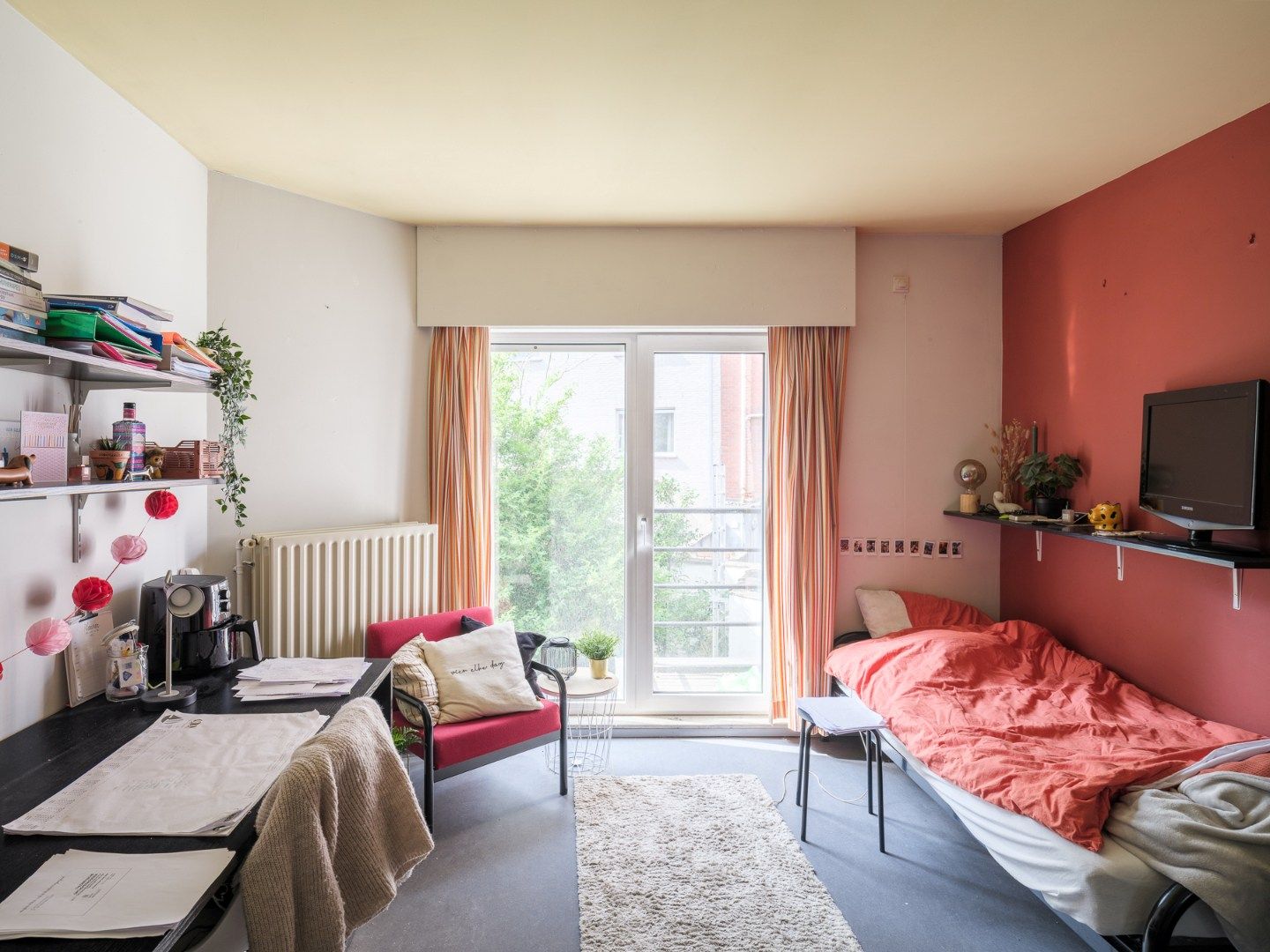 Uitstekende investeringskans met 10 studentenkamers en 4 studio's  in het hart van de studentenstad foto 16