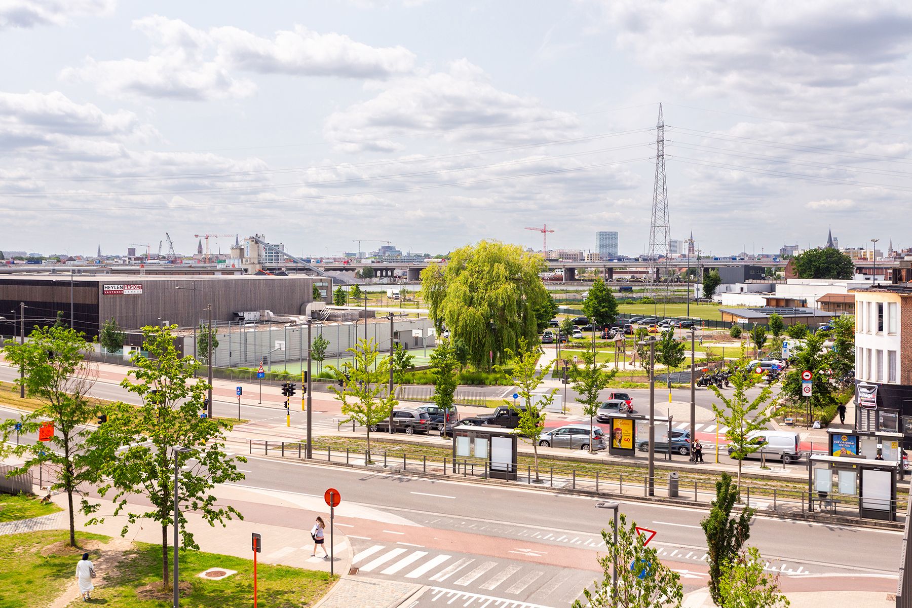 Luxueus gerenoveerde penthouse met riant zonneterras  foto 14