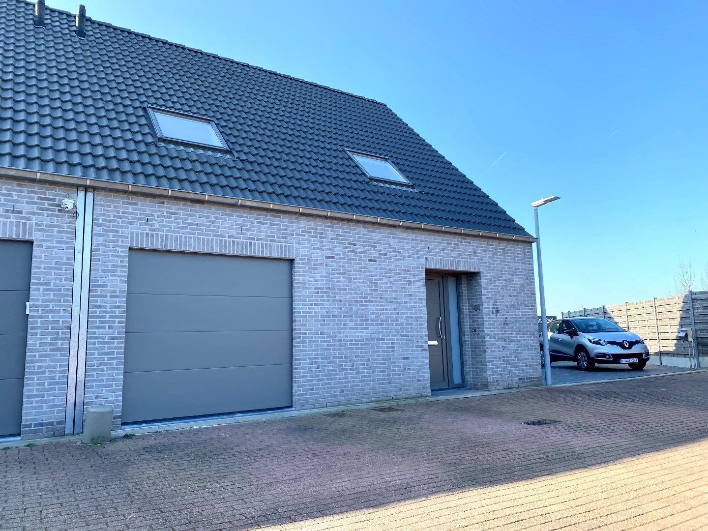 Kindvriendelijke en lichtrijke woning te huur in Wevelgem foto 3