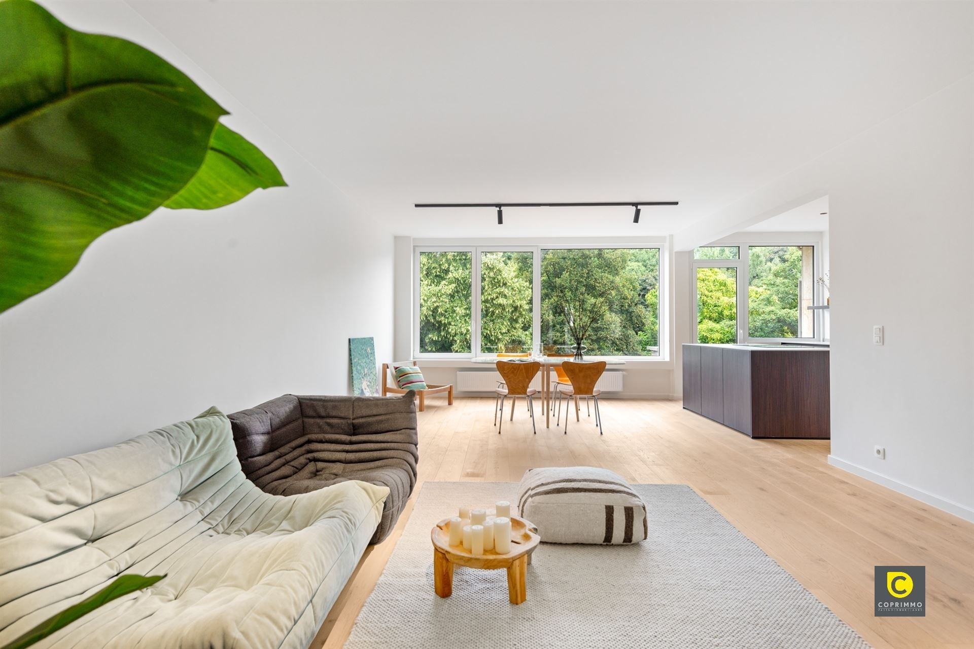 Gerenoveerde parel met 3 slaapkamers op toplocatie! foto 3