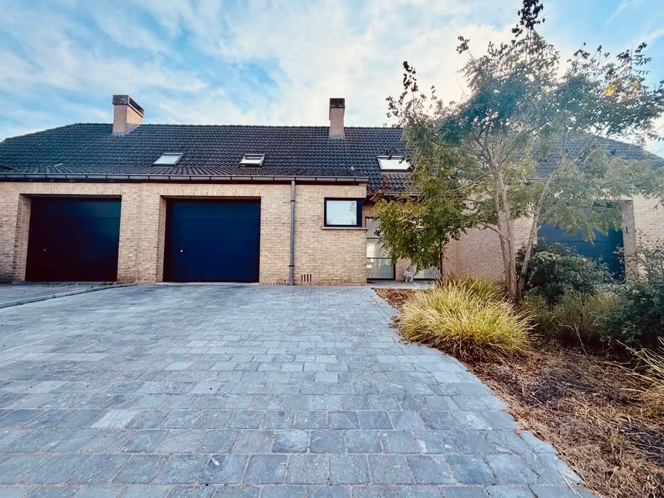 Instapklare ruime woning met zonnige tuin! foto 2