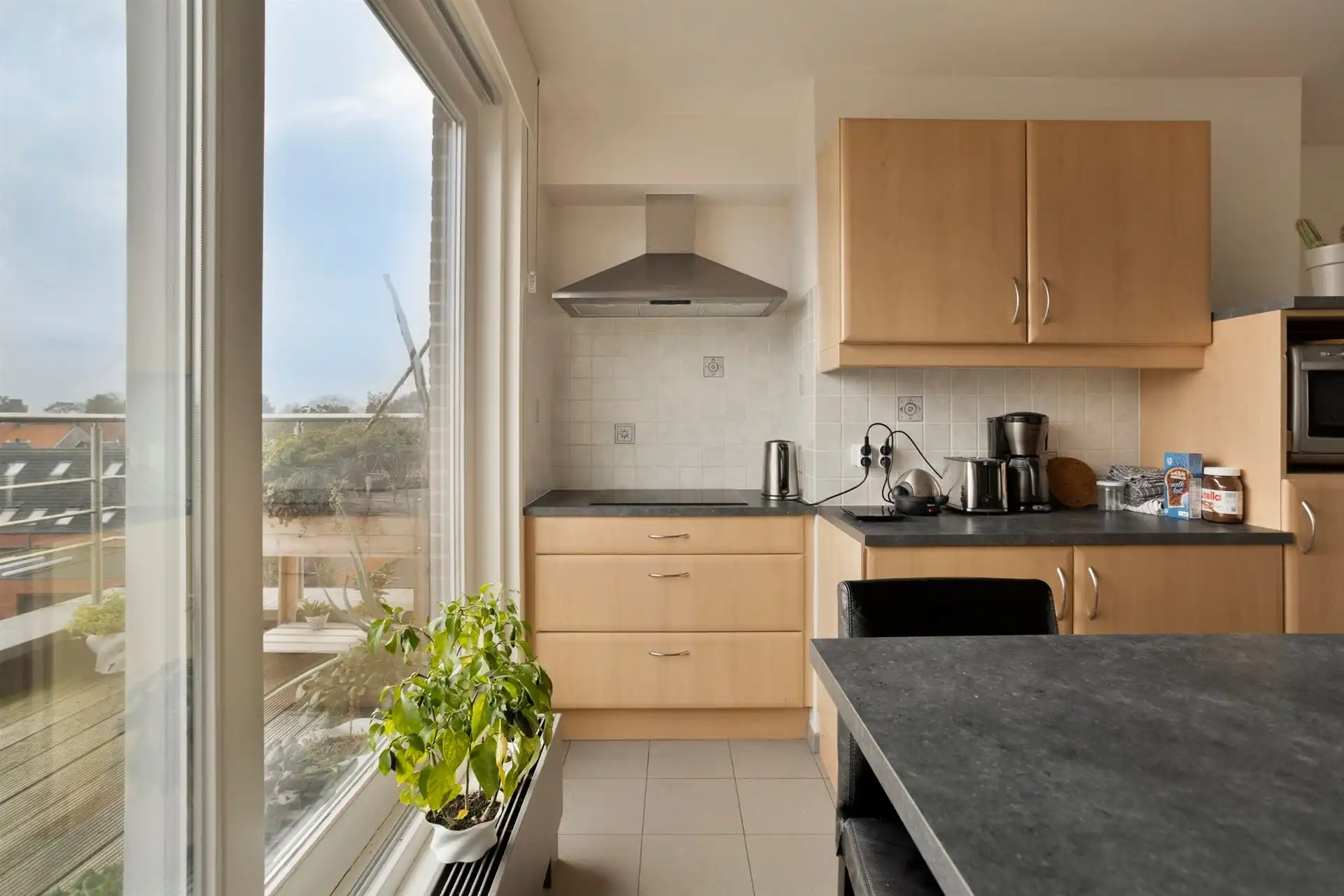 Dakappartement met schitterend terras en autostaanplaats foto 8