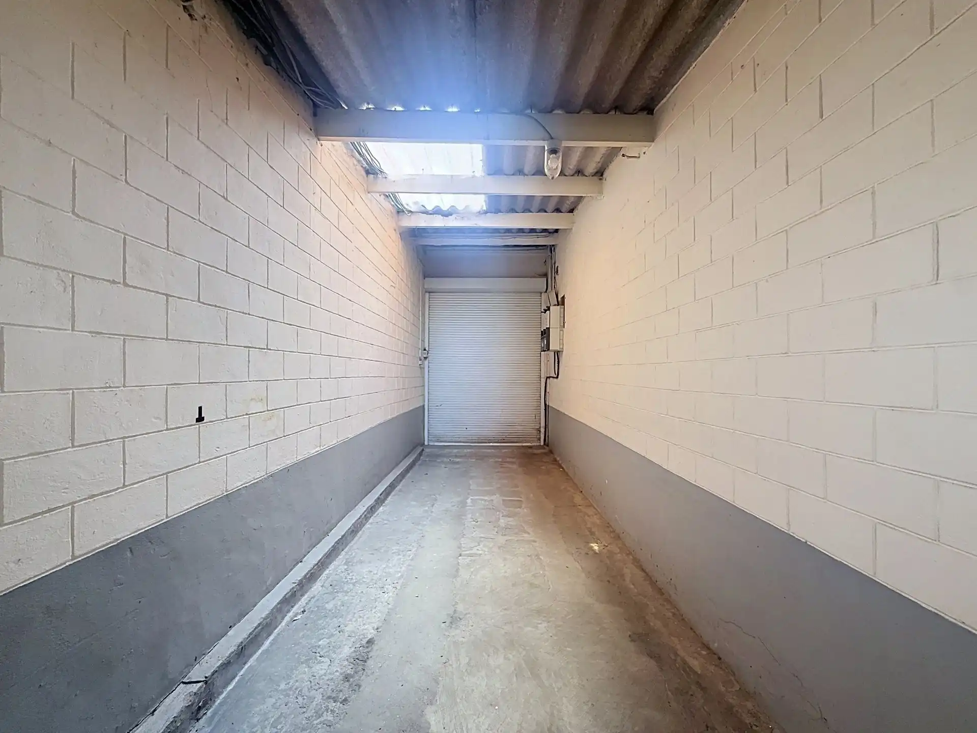 Ruime woning met veel potentieel, garage en tuin in het centrum van Beveren! foto 17