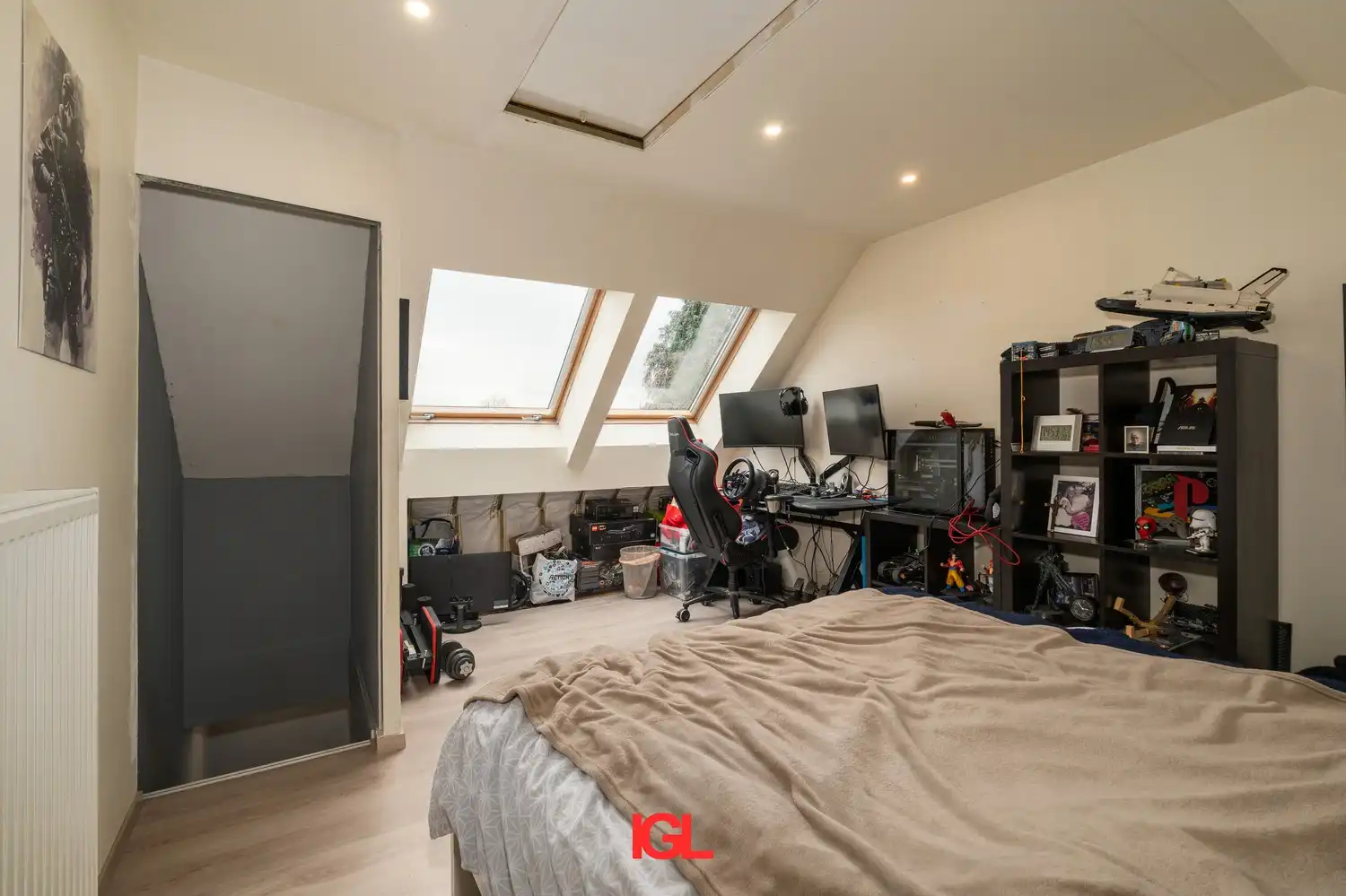 Gerenoveerde tweegevel te koop nabij centrum Huizingen foto 13