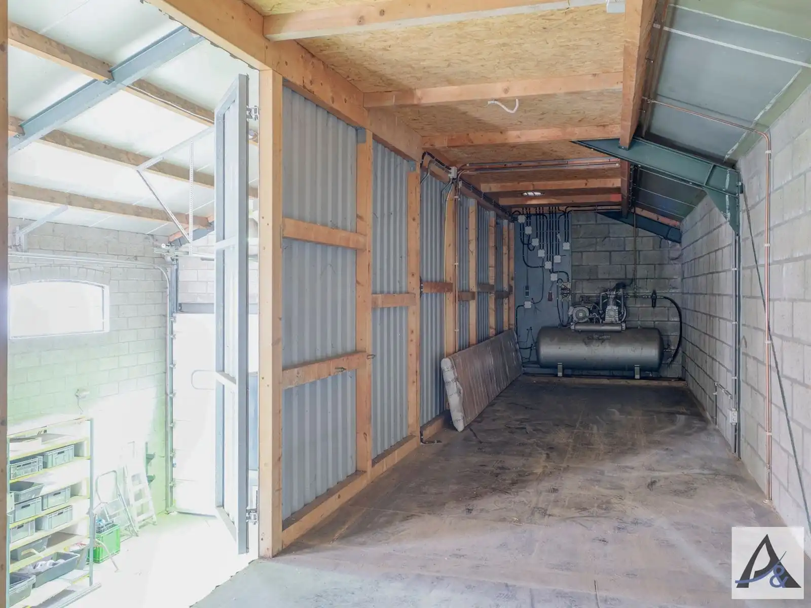 Bijzondere eigendom met woon- en werkmogelijkheden in het pittoreske Kessenich foto 17