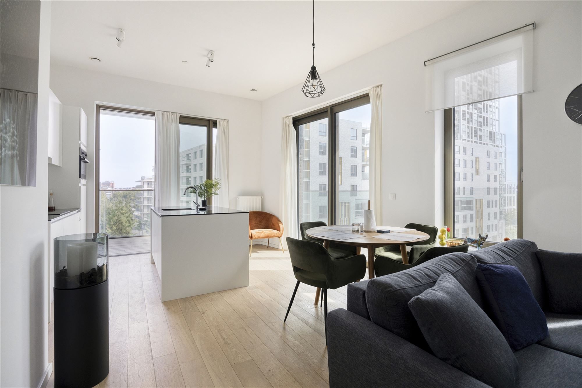 Lichtrijk appartement met 2 terras op het Nieuw Zuid in Antwerpen foto 2