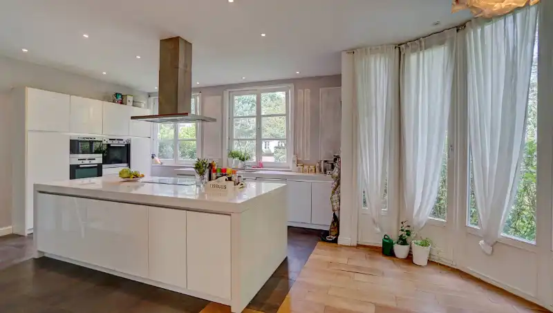 Villa van 390m² op 30 are foto 6