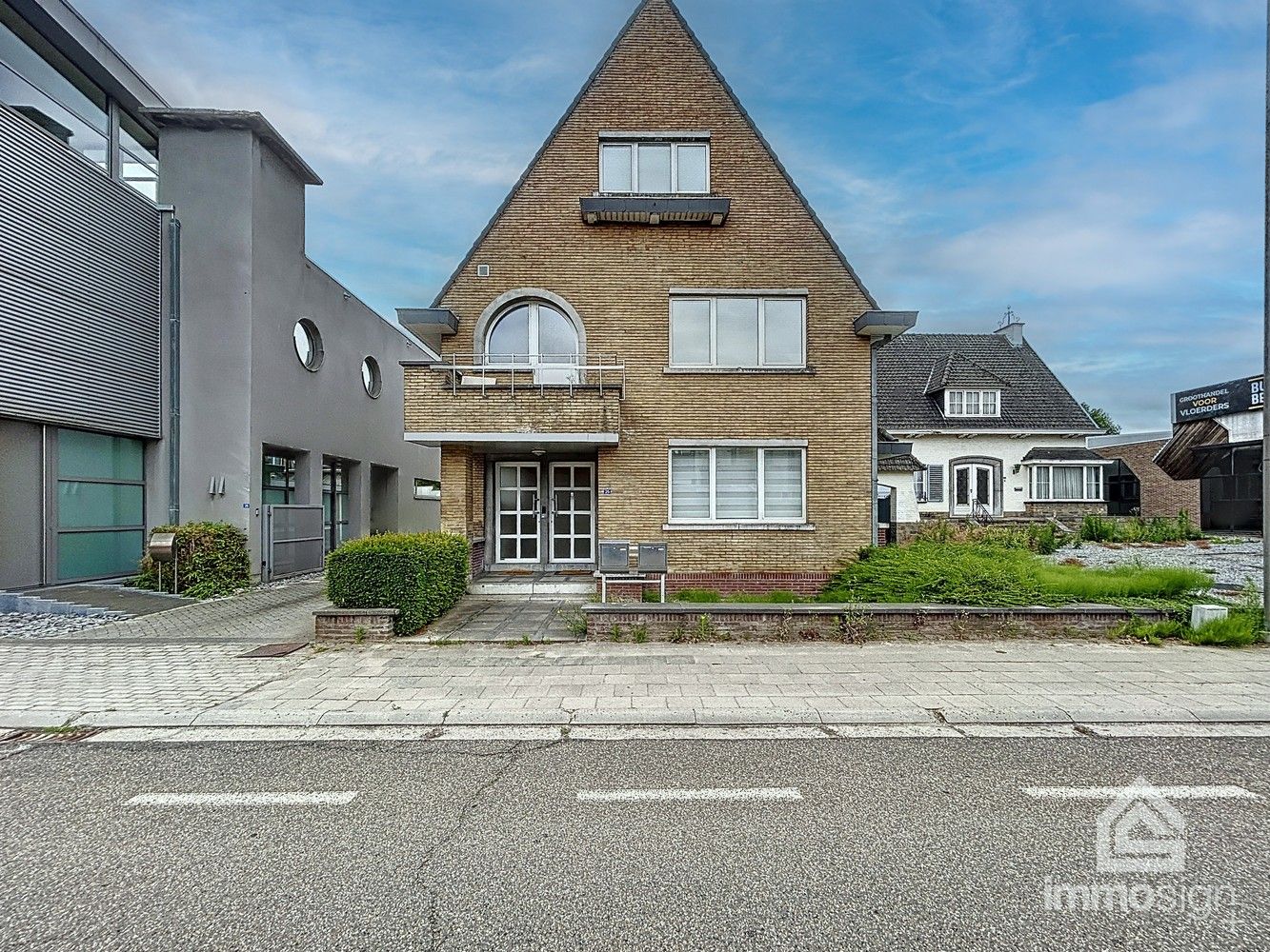 Villa-appartement centrum-Bilzen, met maar liefst 204 m² bewoonbare oppervlakte en terras van 58 m²! foto 2
