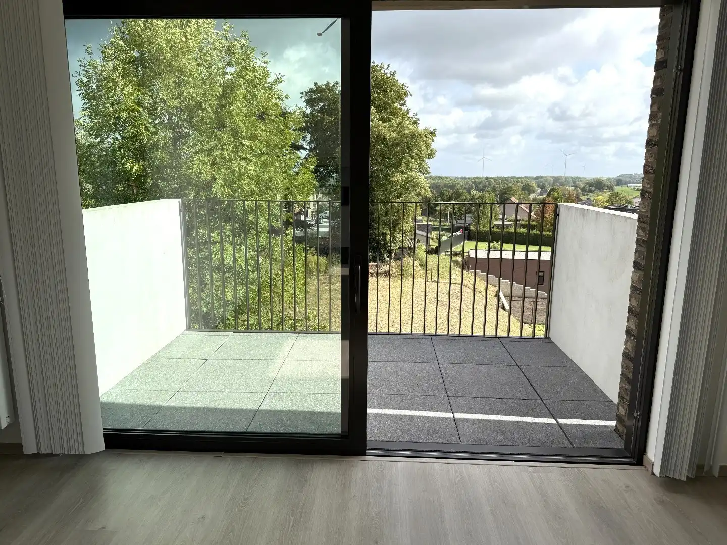 Modern appartement met ruim terras + autostaanplaats, rustige ligging in randstad Tongeren foto 7