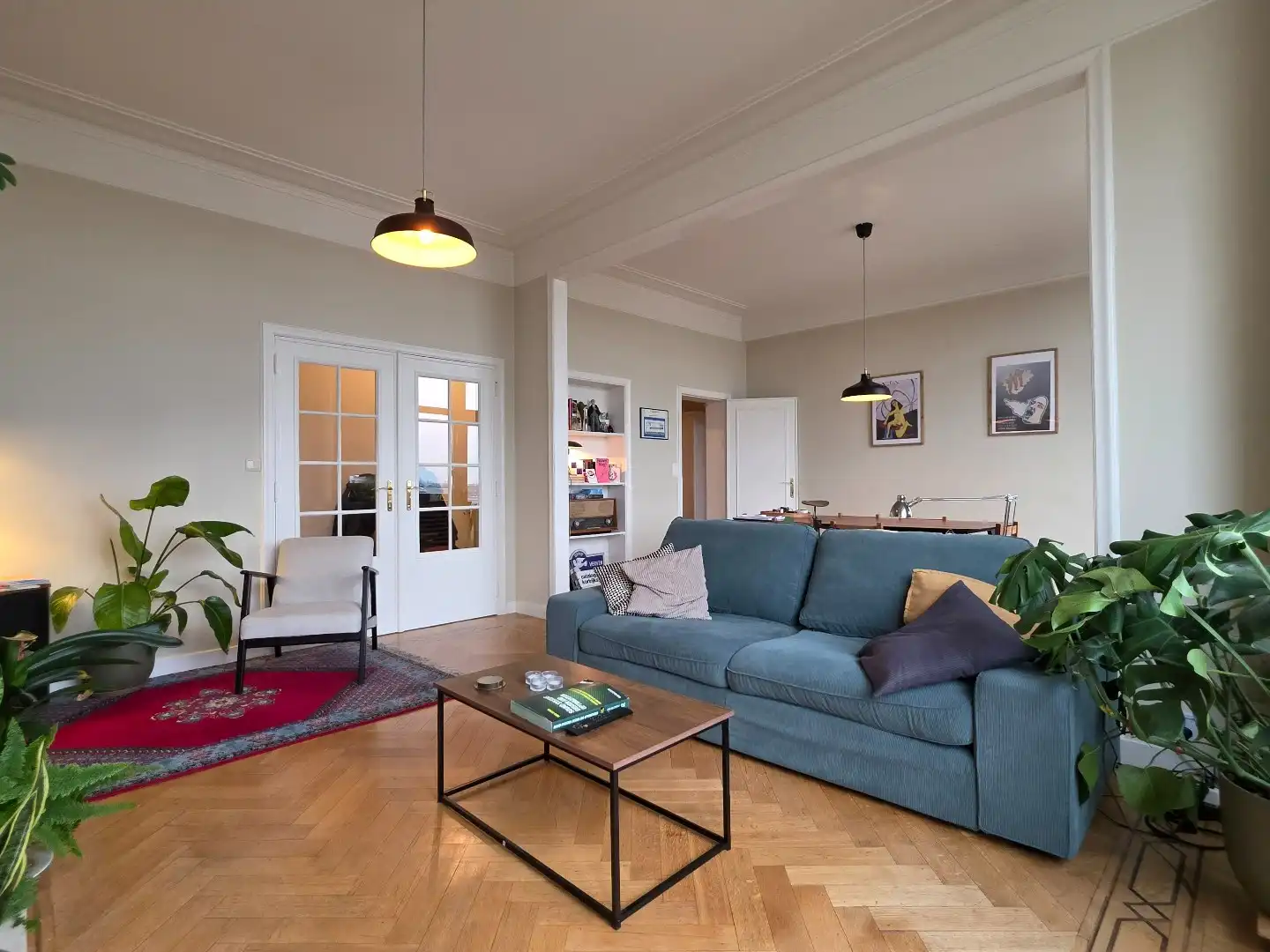 Uniek appartement van 153m² met 3 slaapkamers op het Rooseveltplein met prachtige vergezichten over Kortrijk foto {{pictureIndex}}