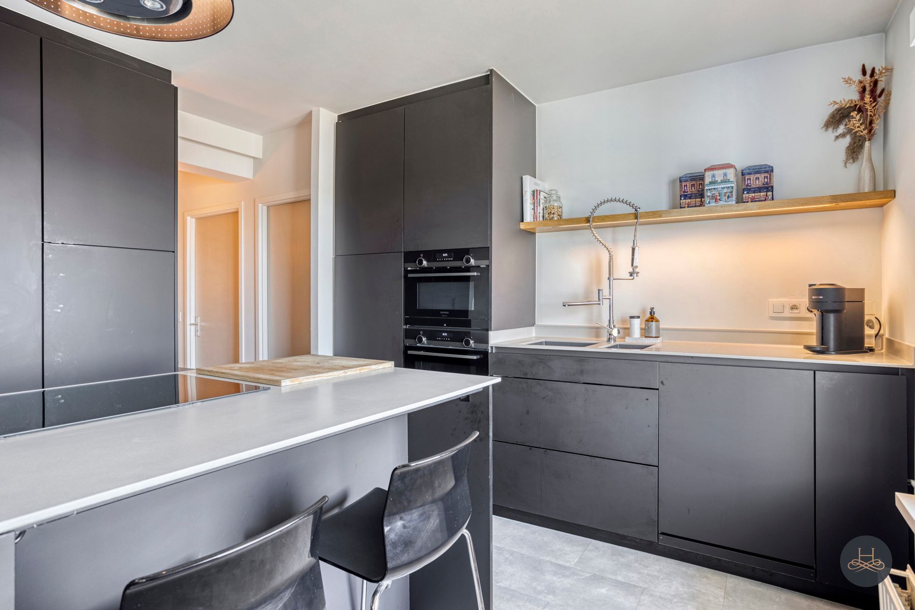 Vernieuwd dakappartement met subliem panoramisch uitzicht foto 10