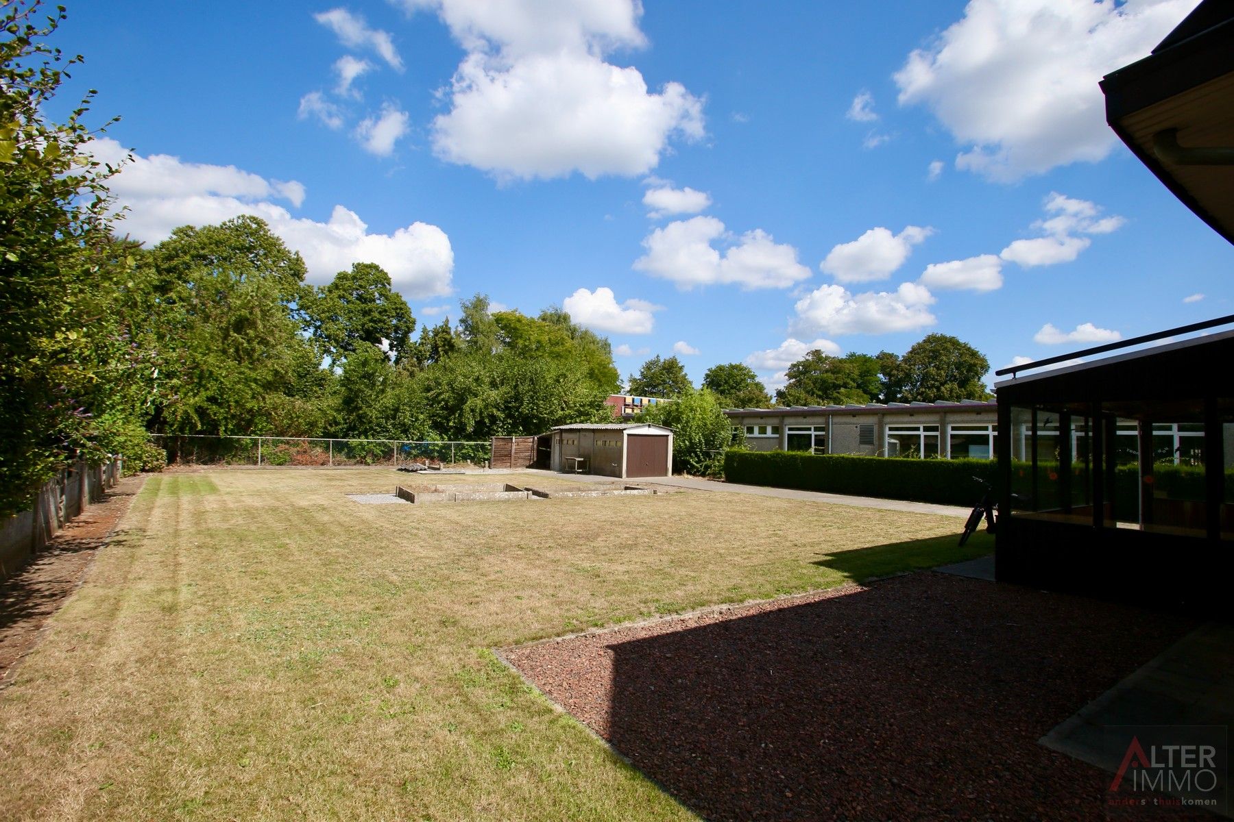Goed gelegen, degelijk onderhouden woning te Viversel! 3 slaapkamers, 10are en breed perceel van 23m. foto 34