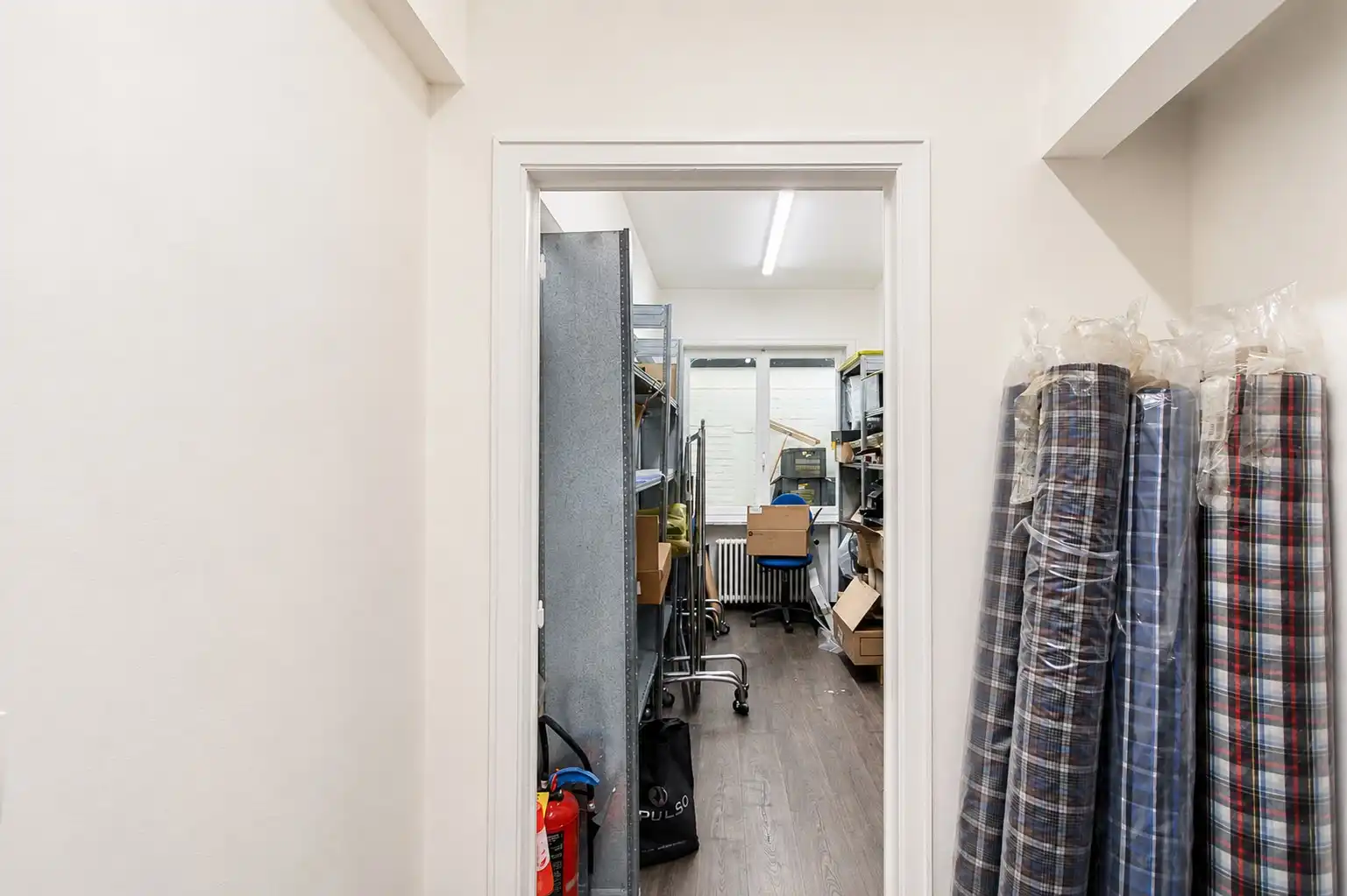 winkel- galerij- kantoorruimte Zeedijk 665 te koop foto 9