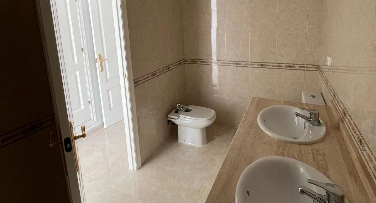 Wonen in luxe en comfort: jouw droomappartement wacht op je! Instapklare appartementen te koop foto 12