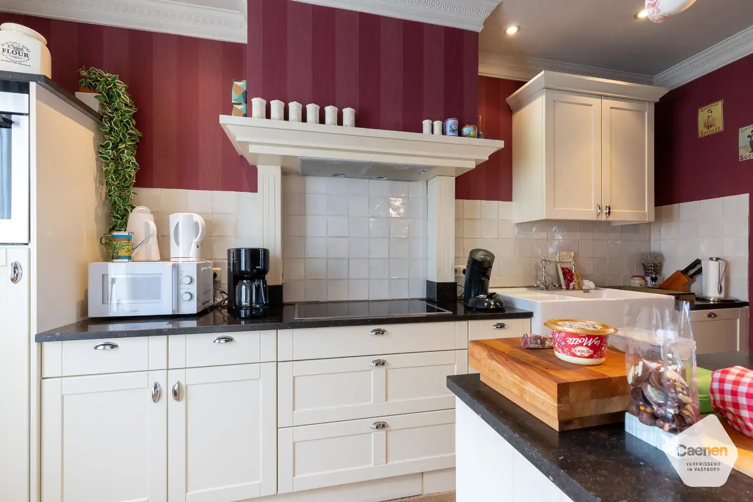 Veelzijdig handelspand met woonst en met tal van mogelijkheden momenteel ingericht als bakkerij foto 18