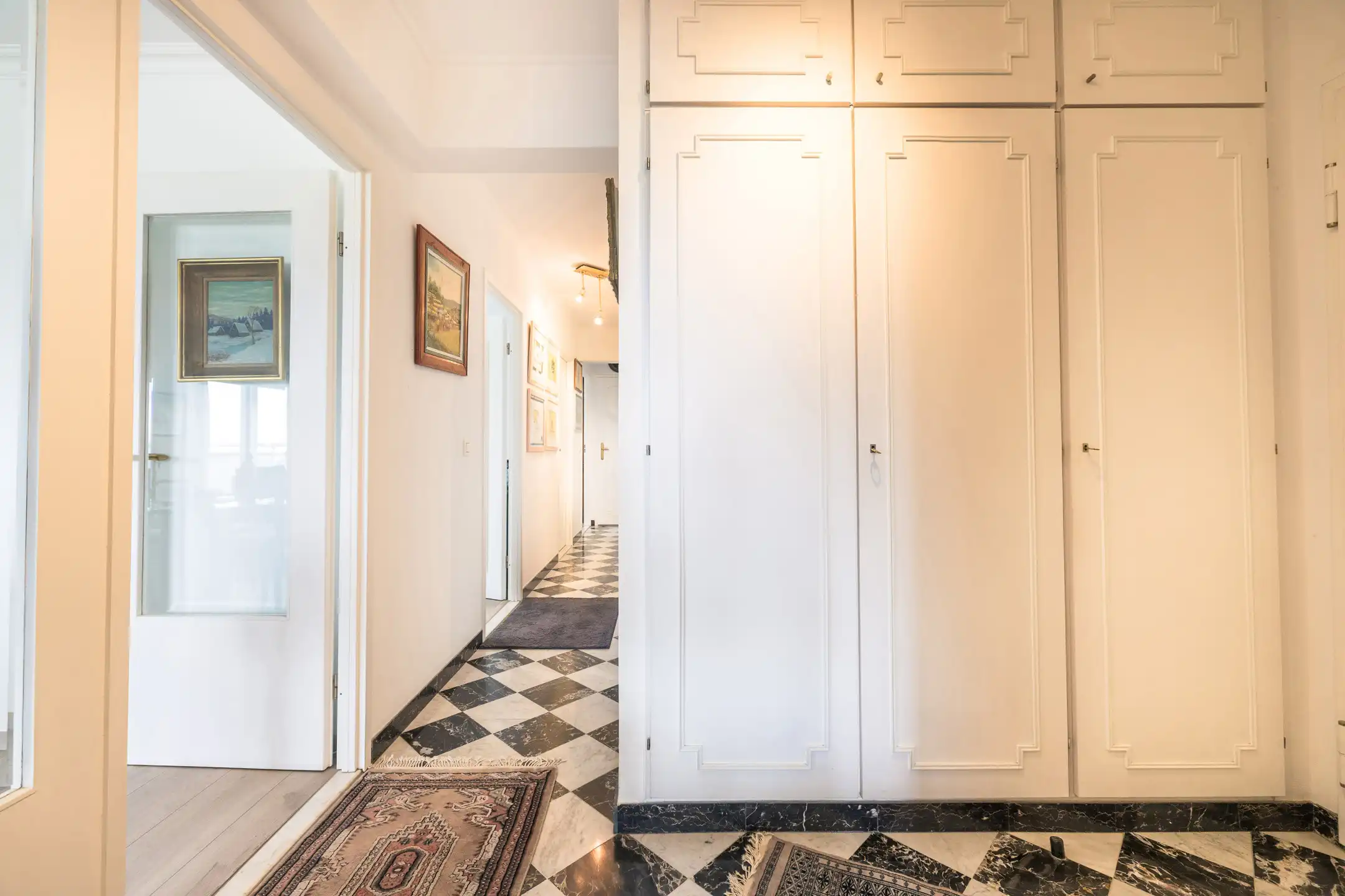 Prachtig appartement met 2 slaapkamers + garage foto 7