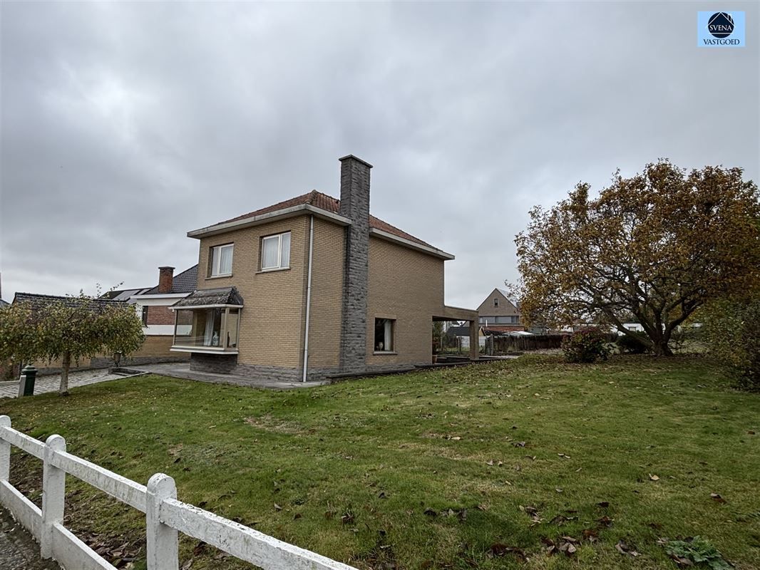 KARAKTERVOLLE HALFOPEN BEBOUWING MET 3 SLAAPKAMERS EN TUIN foto 14