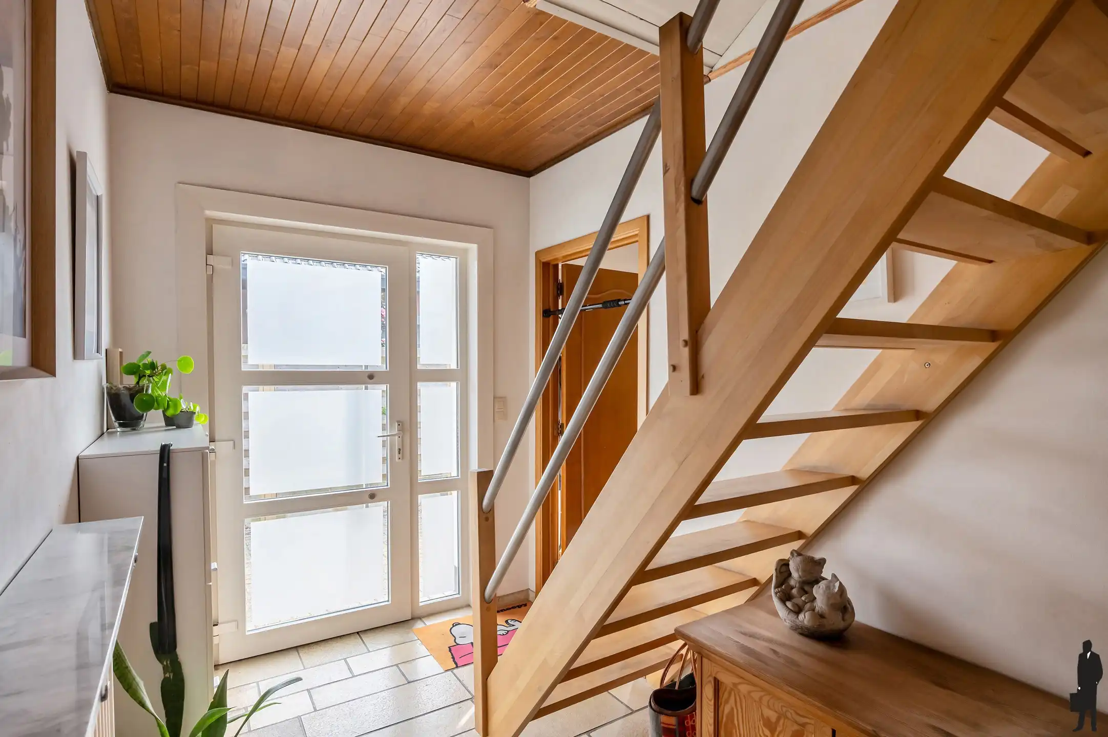 Instapklare gelijkvloerse woning met 4 slaapkamers foto 2