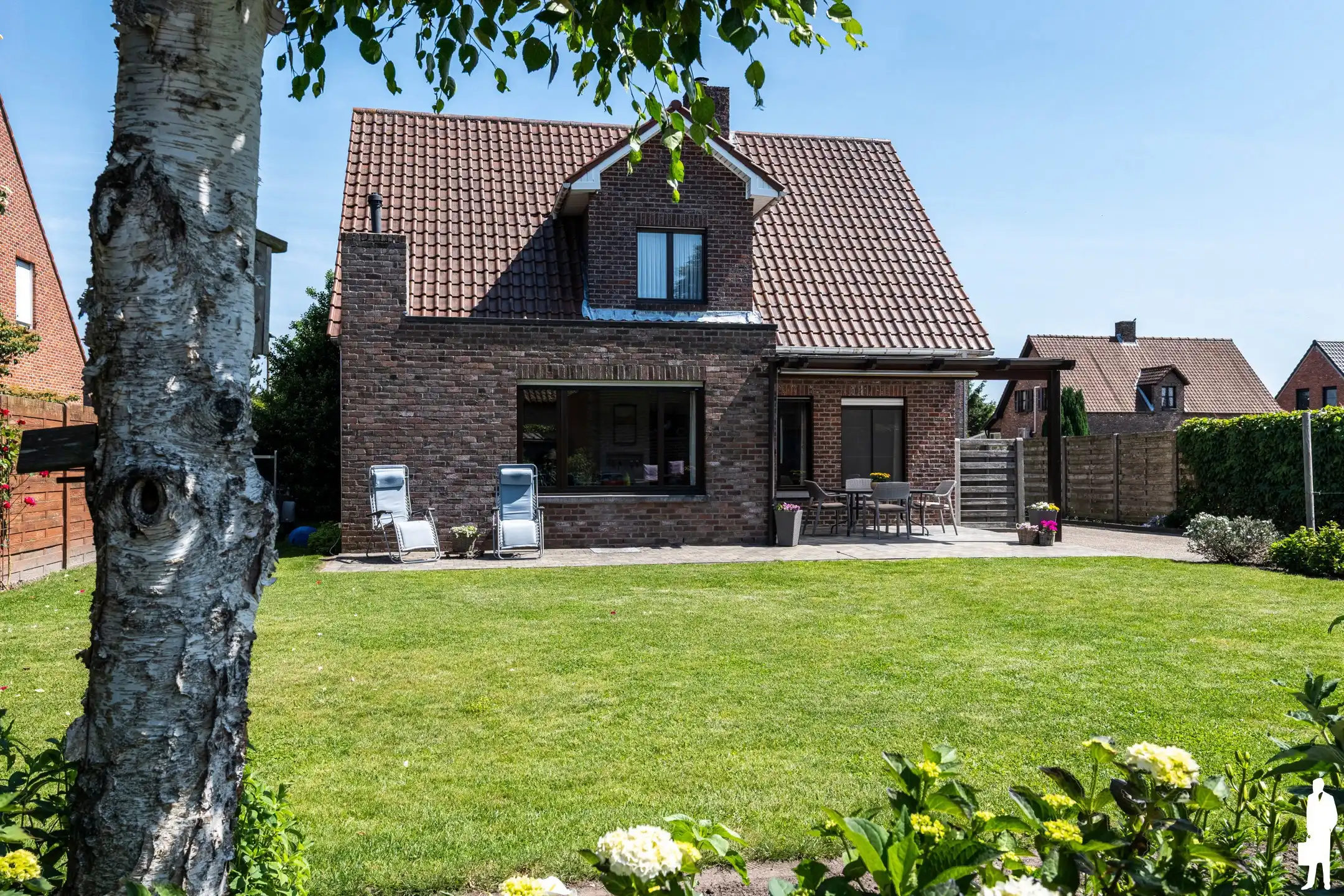 Uitstekende villa met 4 slpk en 2 badk. in centrum Weelde foto 31