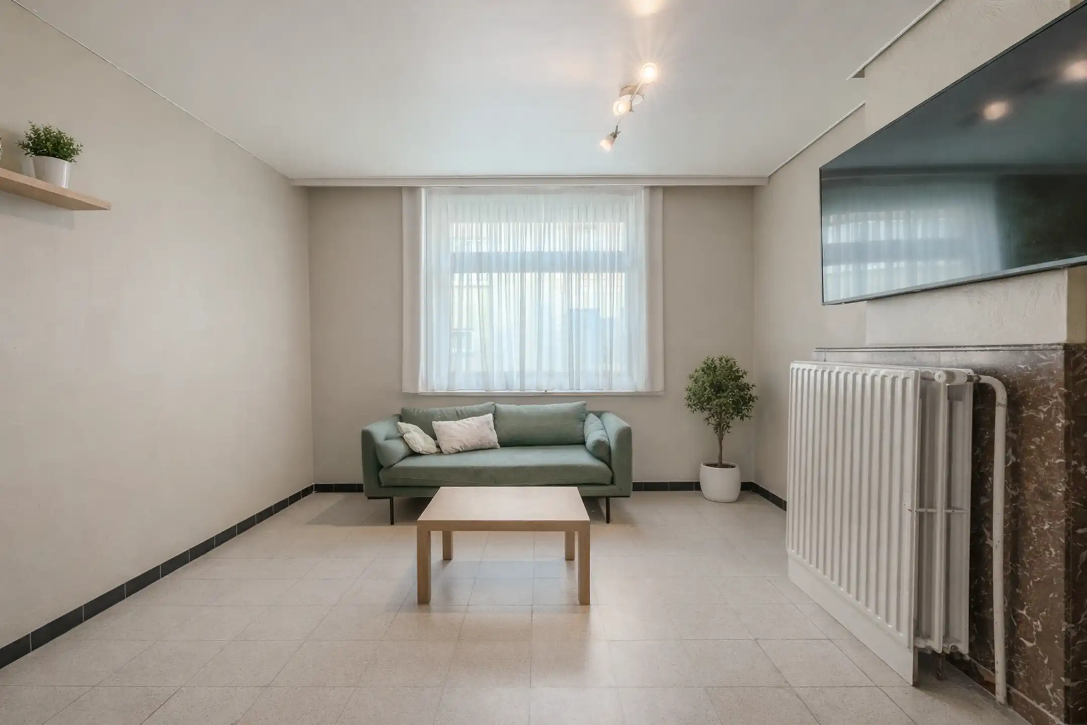 Zeer ruime statige woning met uitzonderlijk potentieel! foto 5