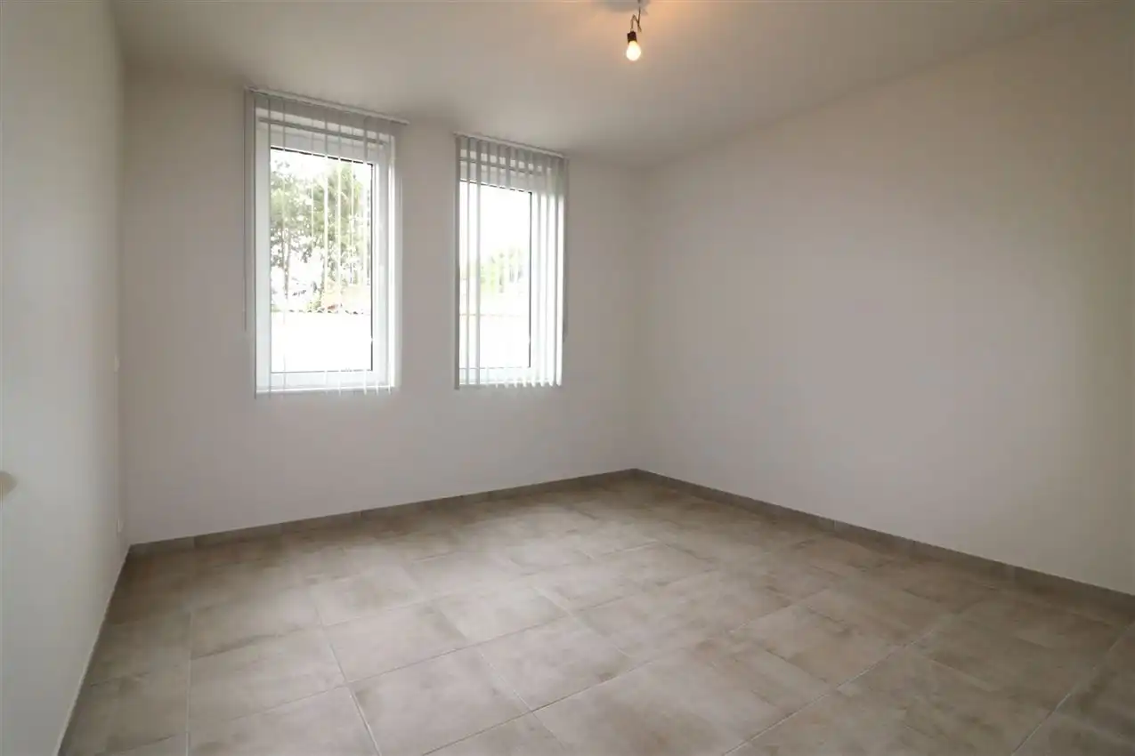 Gelijkvloers appartement, 2 slpk., autostaanplaats foto 22