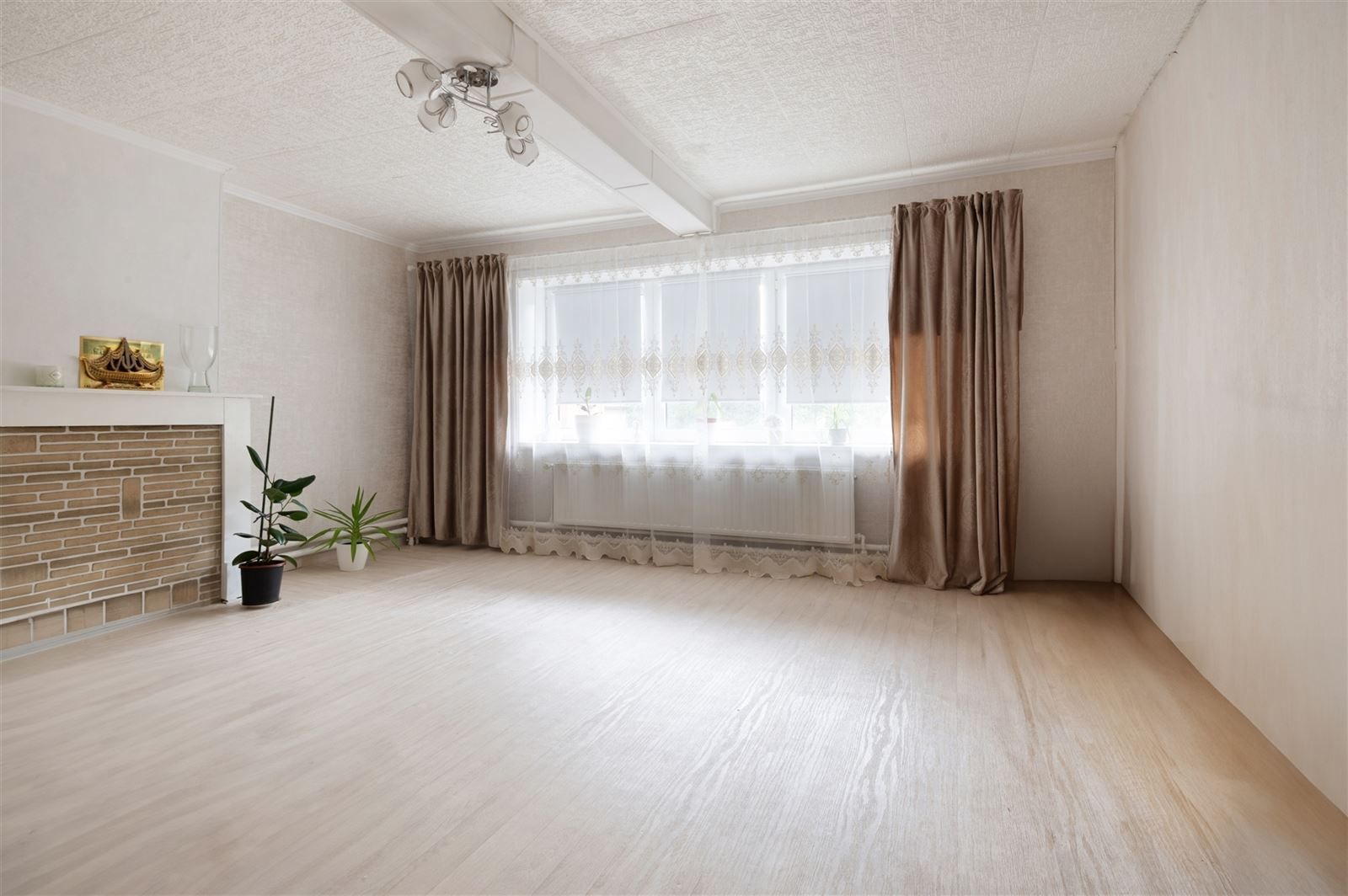 Woning met schuur en weide op 76are70 foto 15