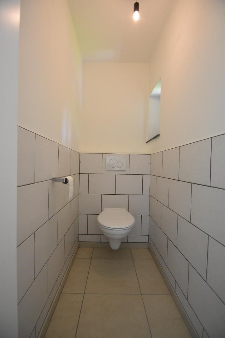 Zeer degelijk gebouwde ruime nieuwbouwwoning met inpandige garage en tuin op 4a81ca,  foto 15