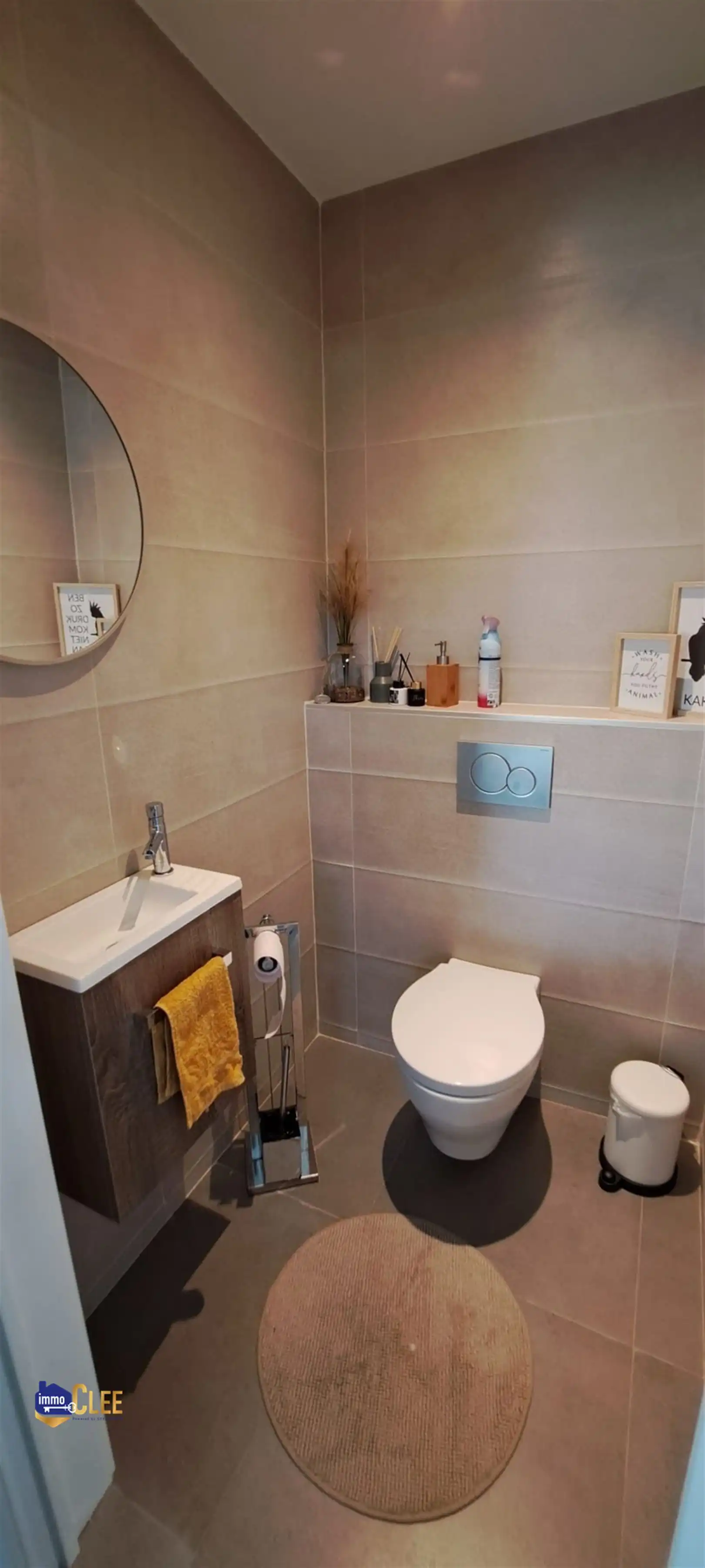 Instapklare woning omgeven door groen foto 24